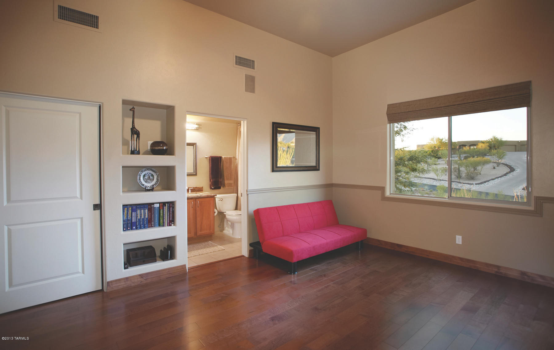 4901 N Avenida De Castilla