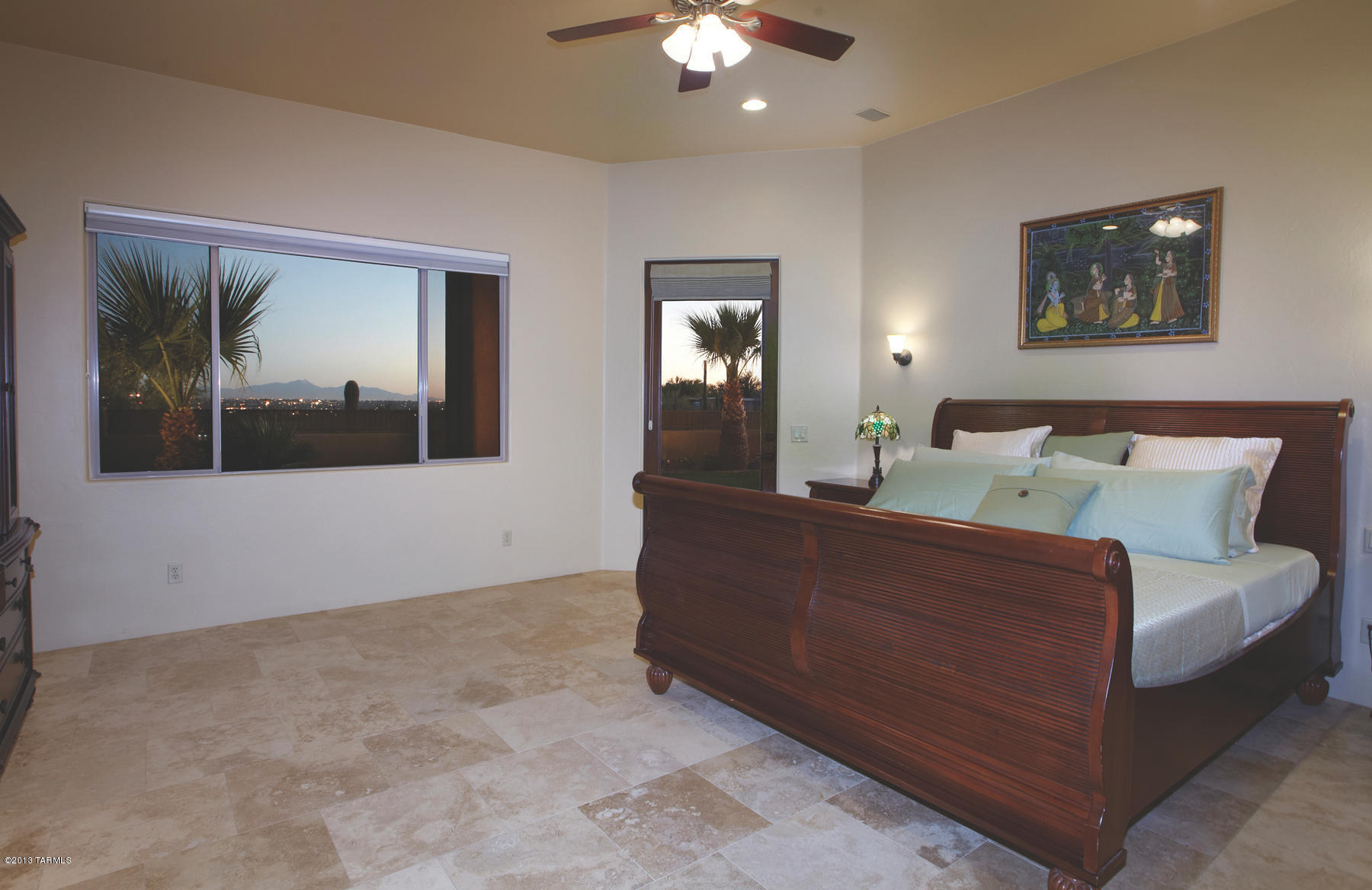 4901 N Avenida De Castilla