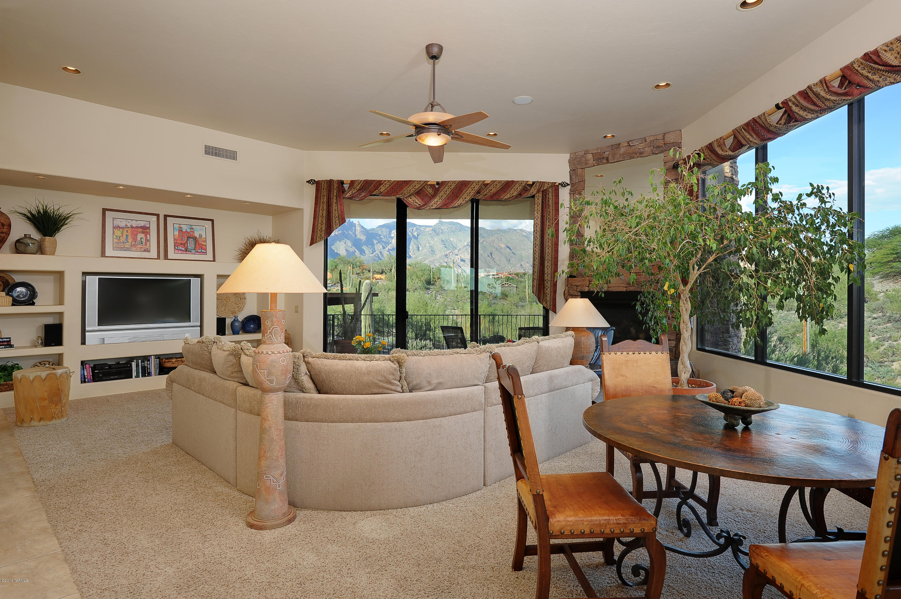 4954 N Camino Antonio