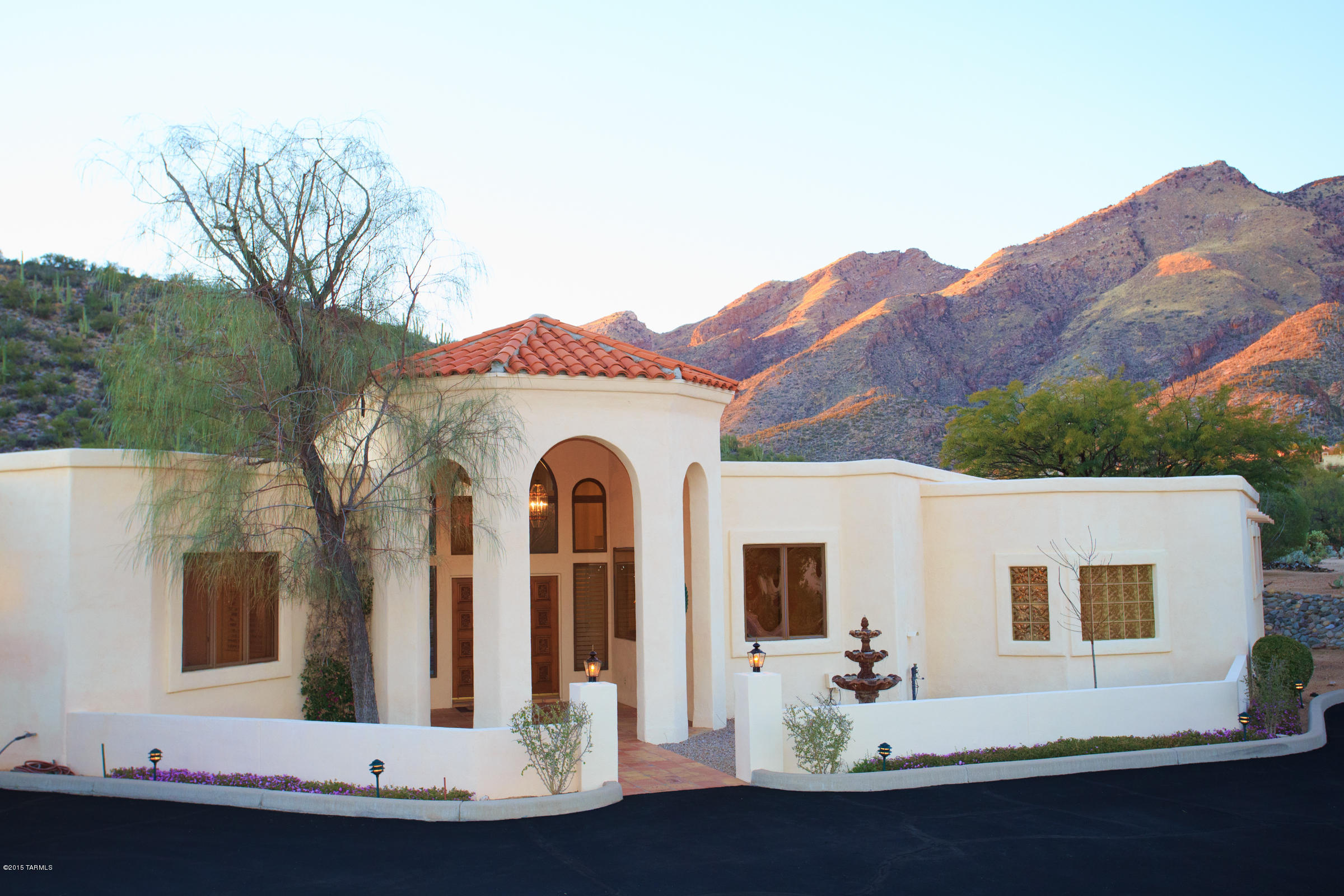 6561 N Paseo Tamayo