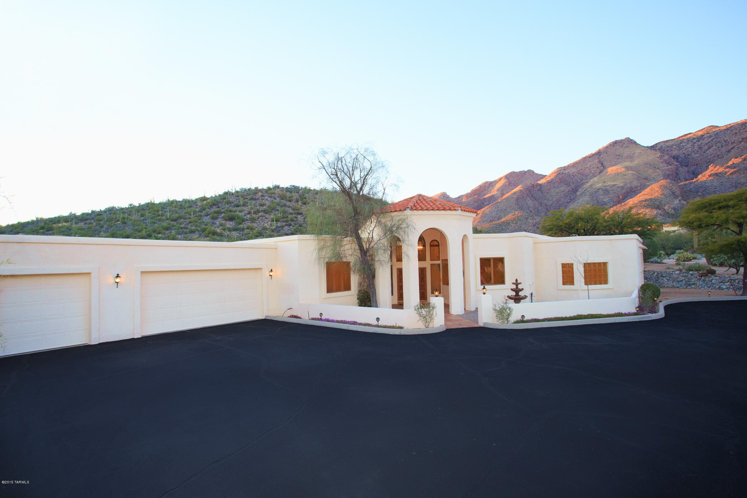 6561 N Paseo Tamayo