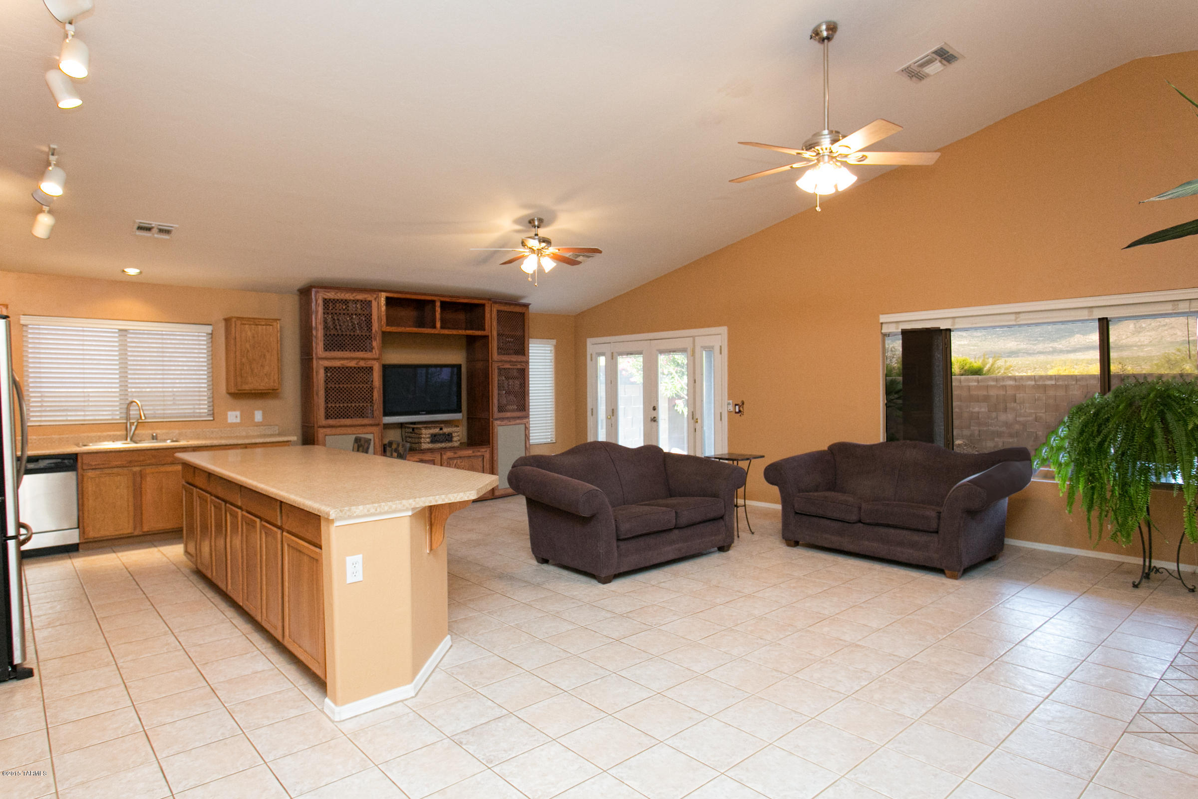 13520 N Wide View Drive