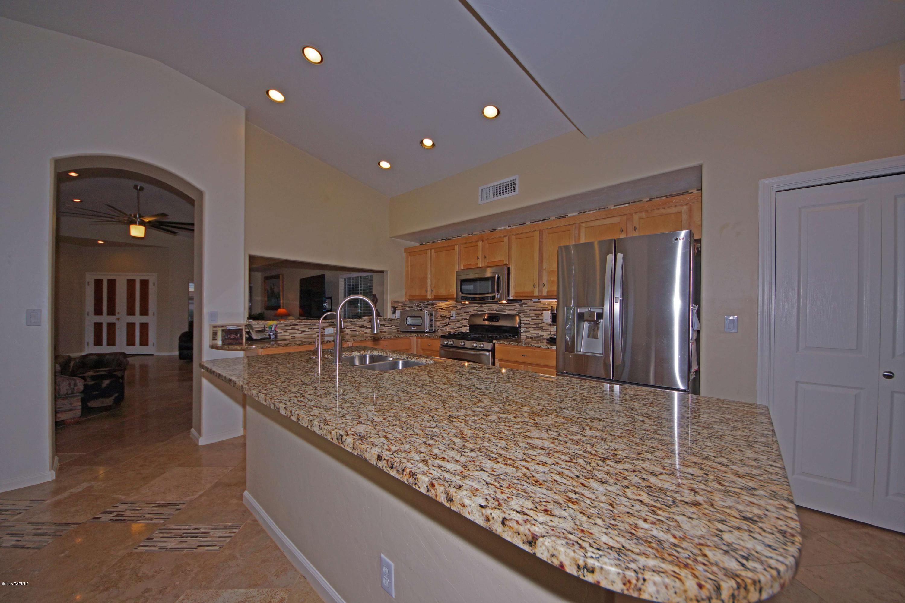 488 W Sunview Drive