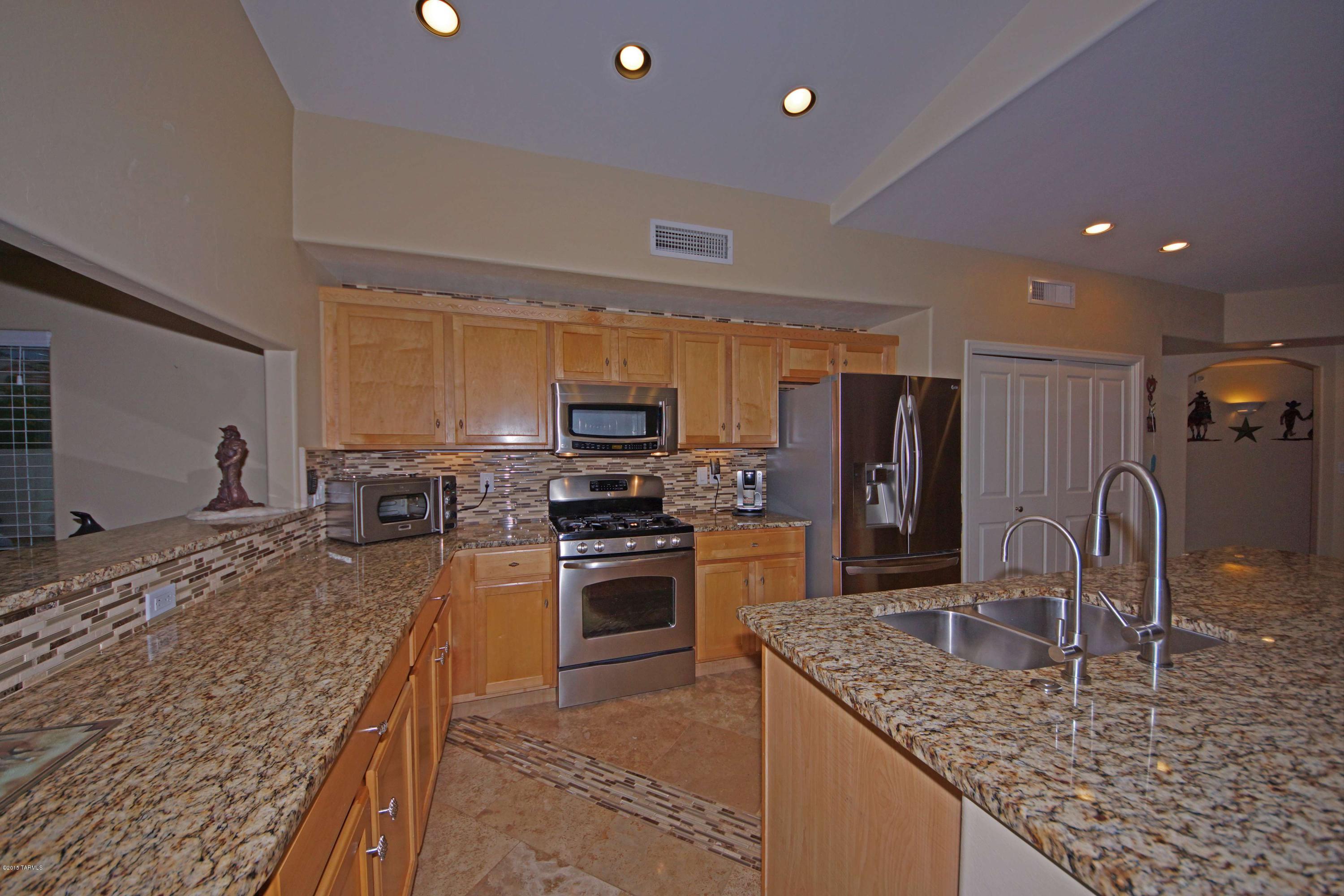 488 W Sunview Drive