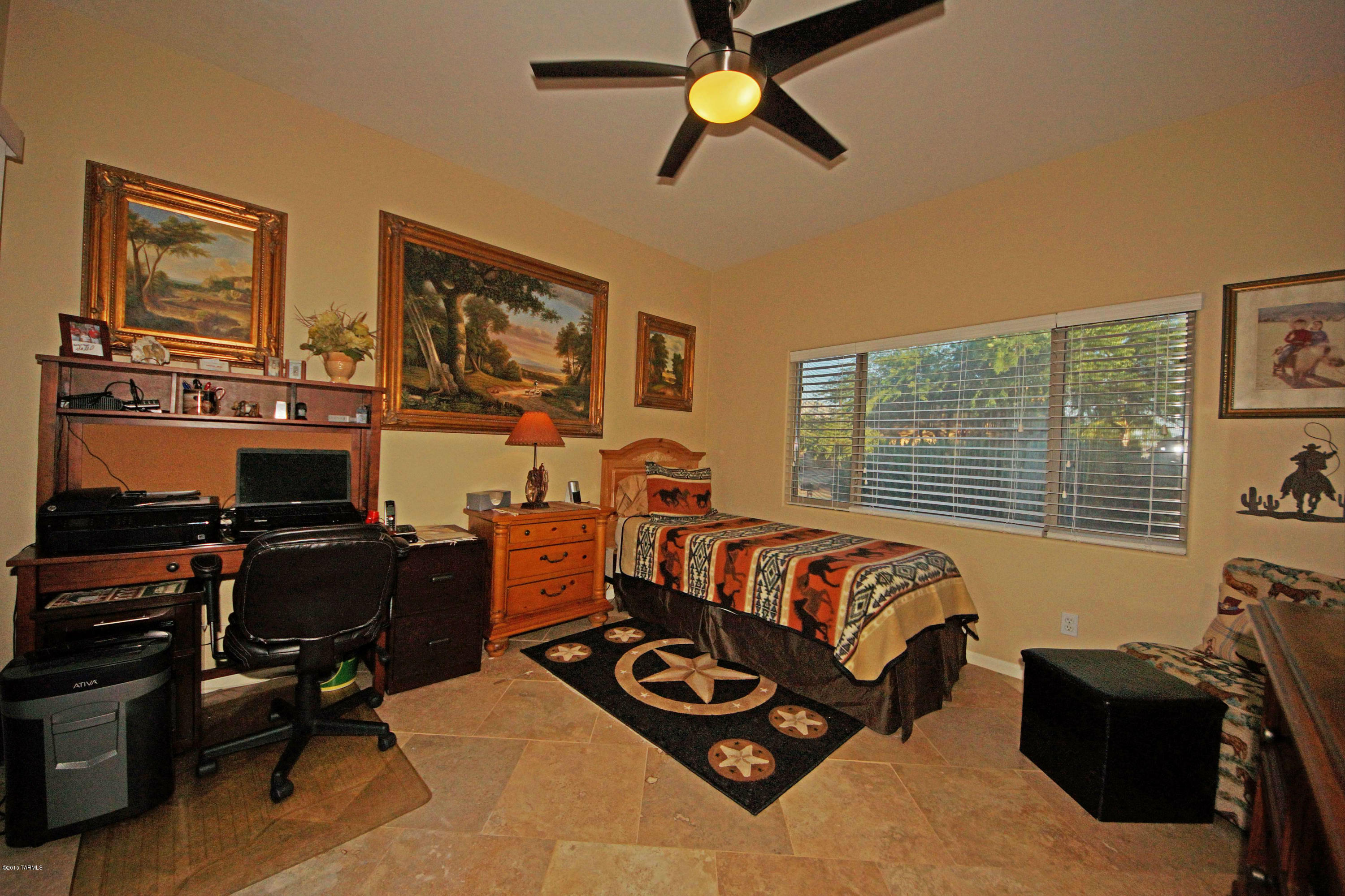 488 W Sunview Drive