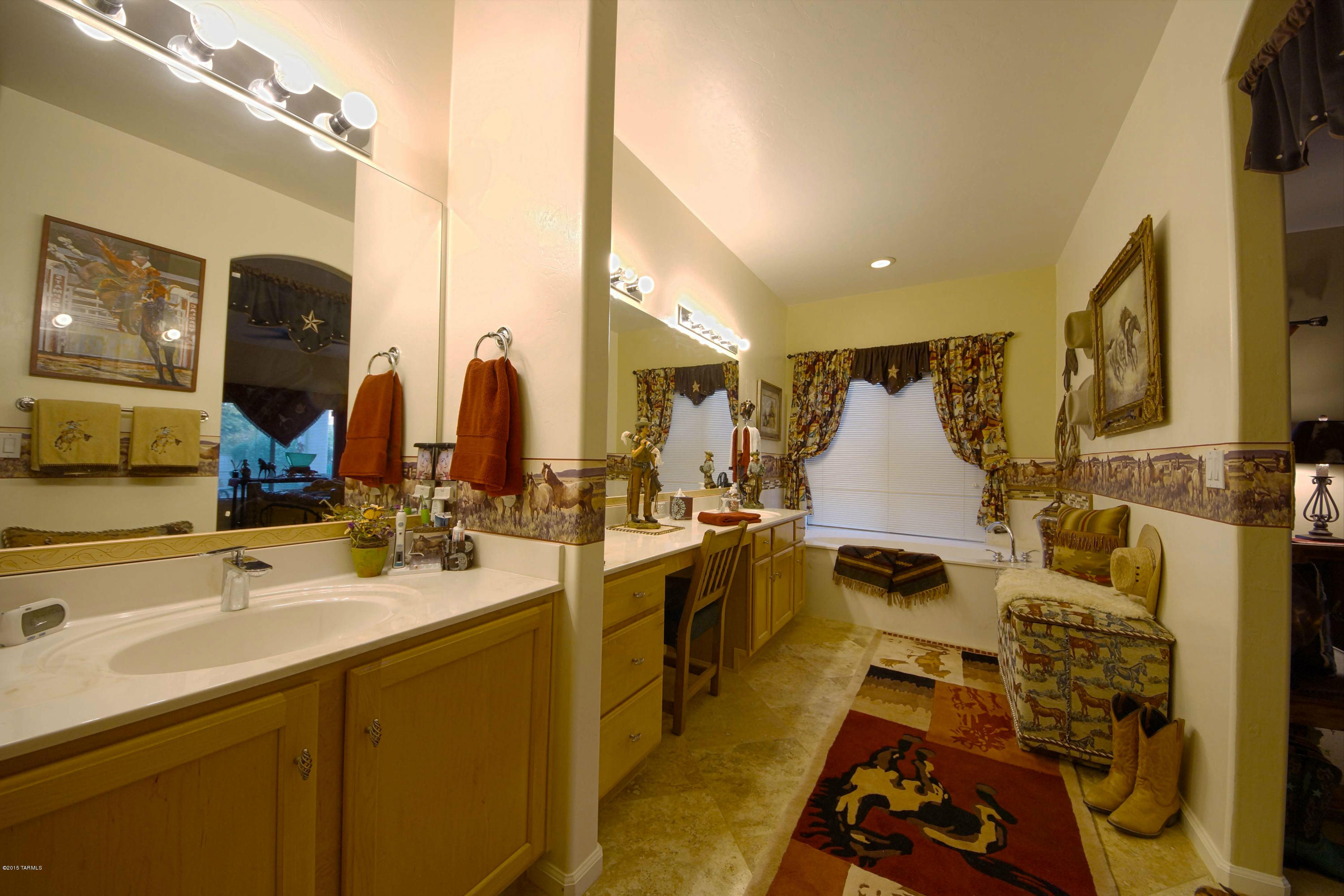 488 W Sunview Drive