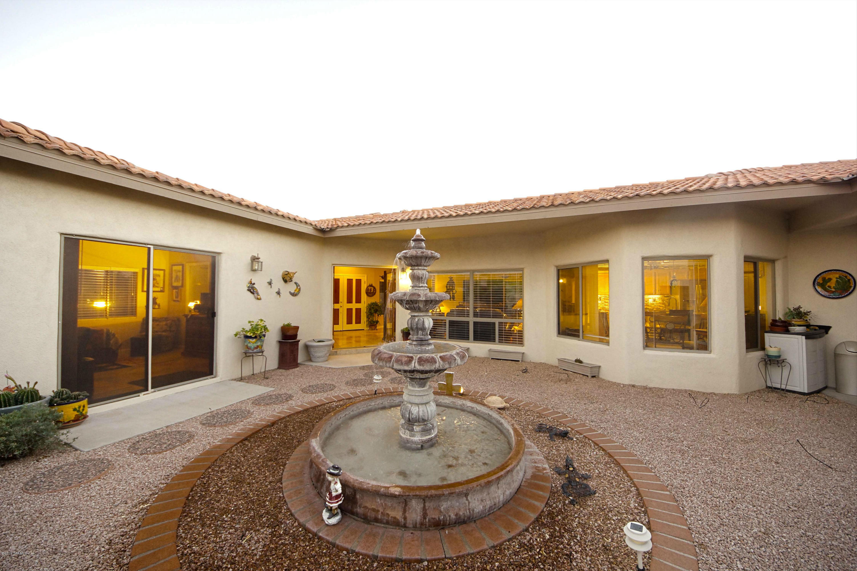 488 W Sunview Drive