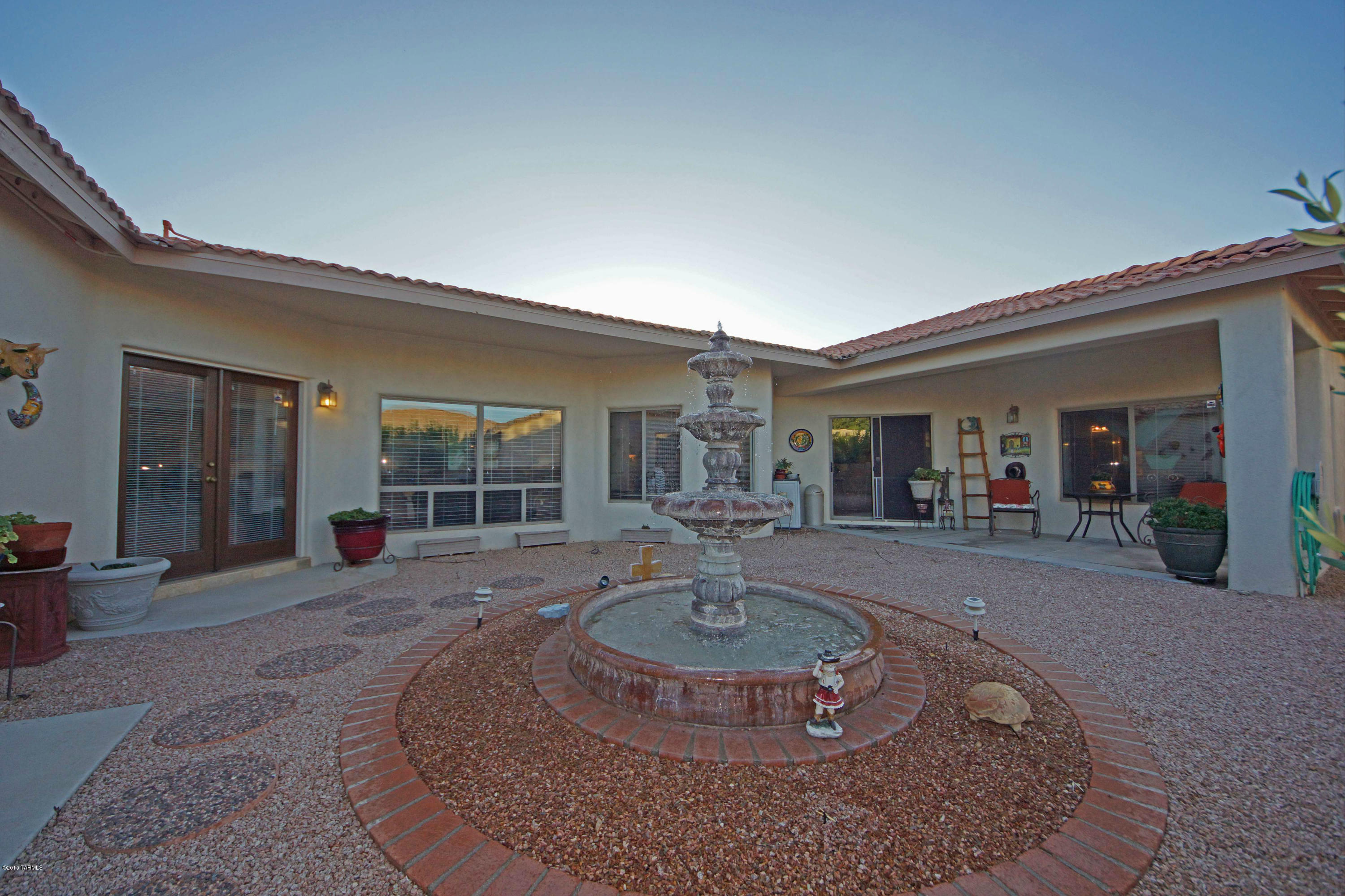 488 W Sunview Drive