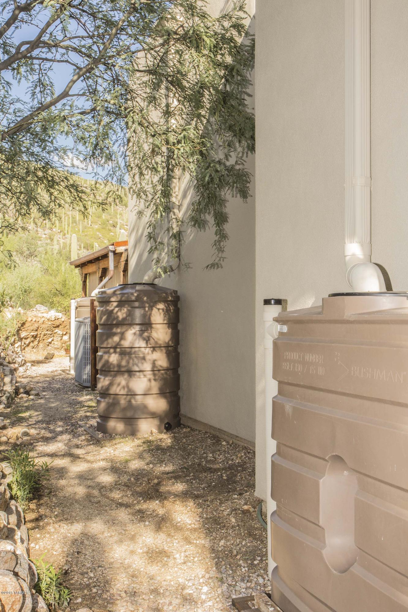 10180 E Sabino Estates Drive