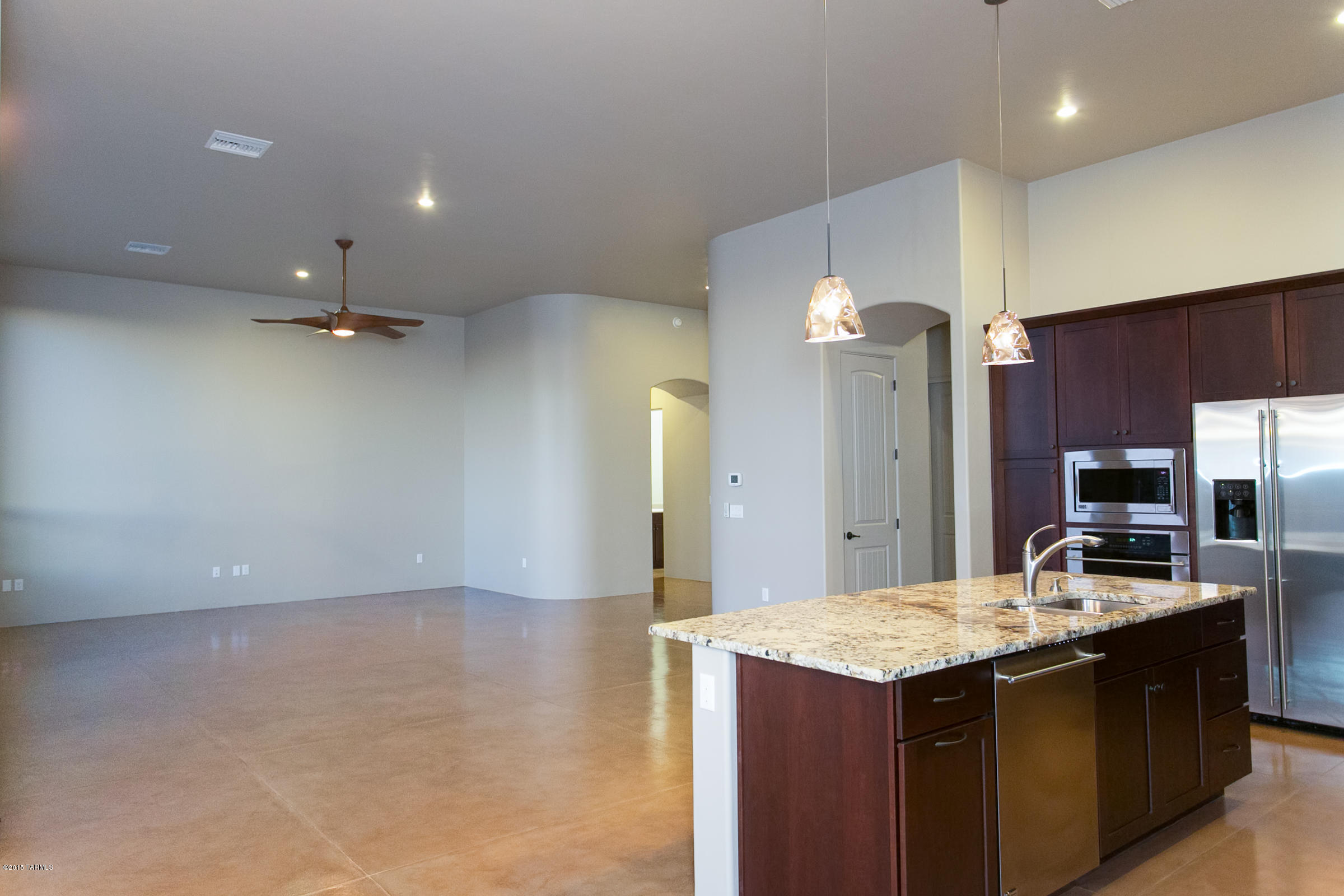 12295 N Sunrise Shadow Drive