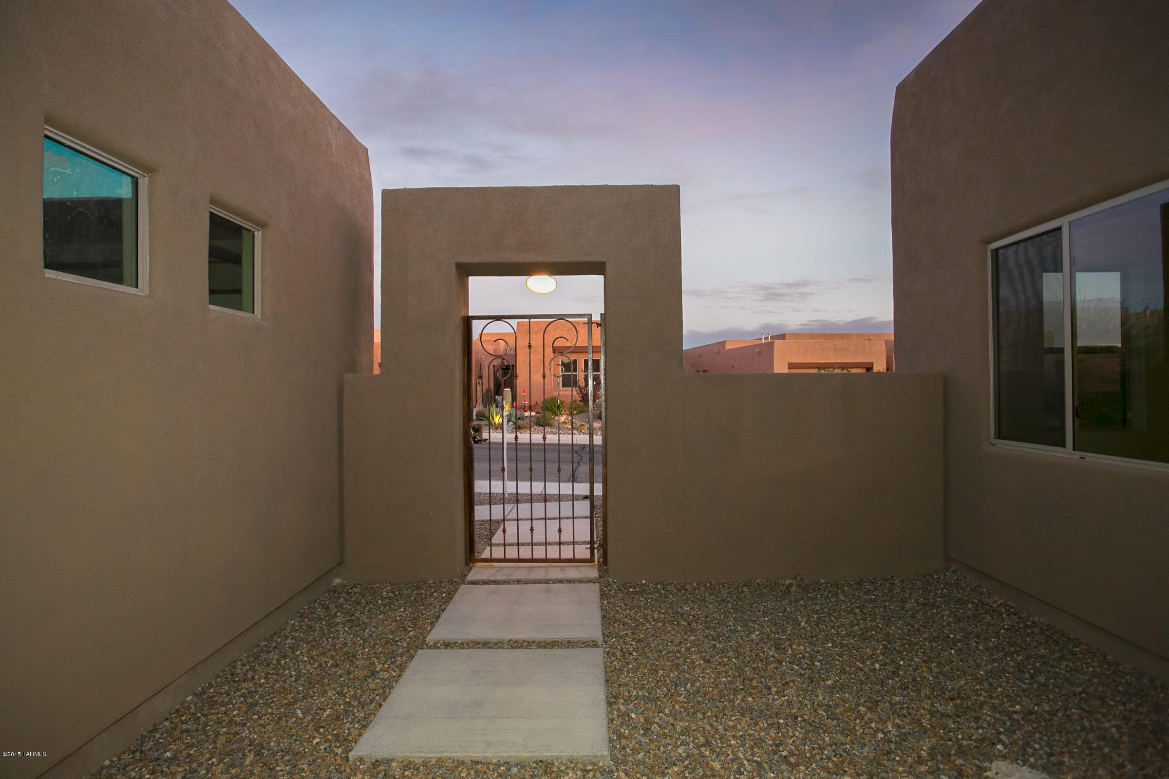 12295 N Sunrise Shadow Drive