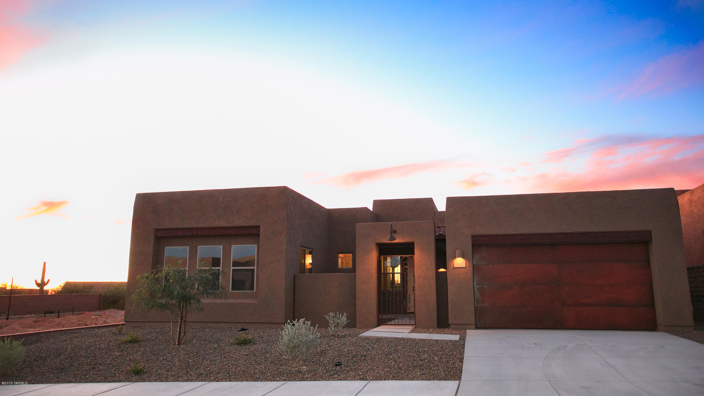12295 N Sunrise Shadow Drive