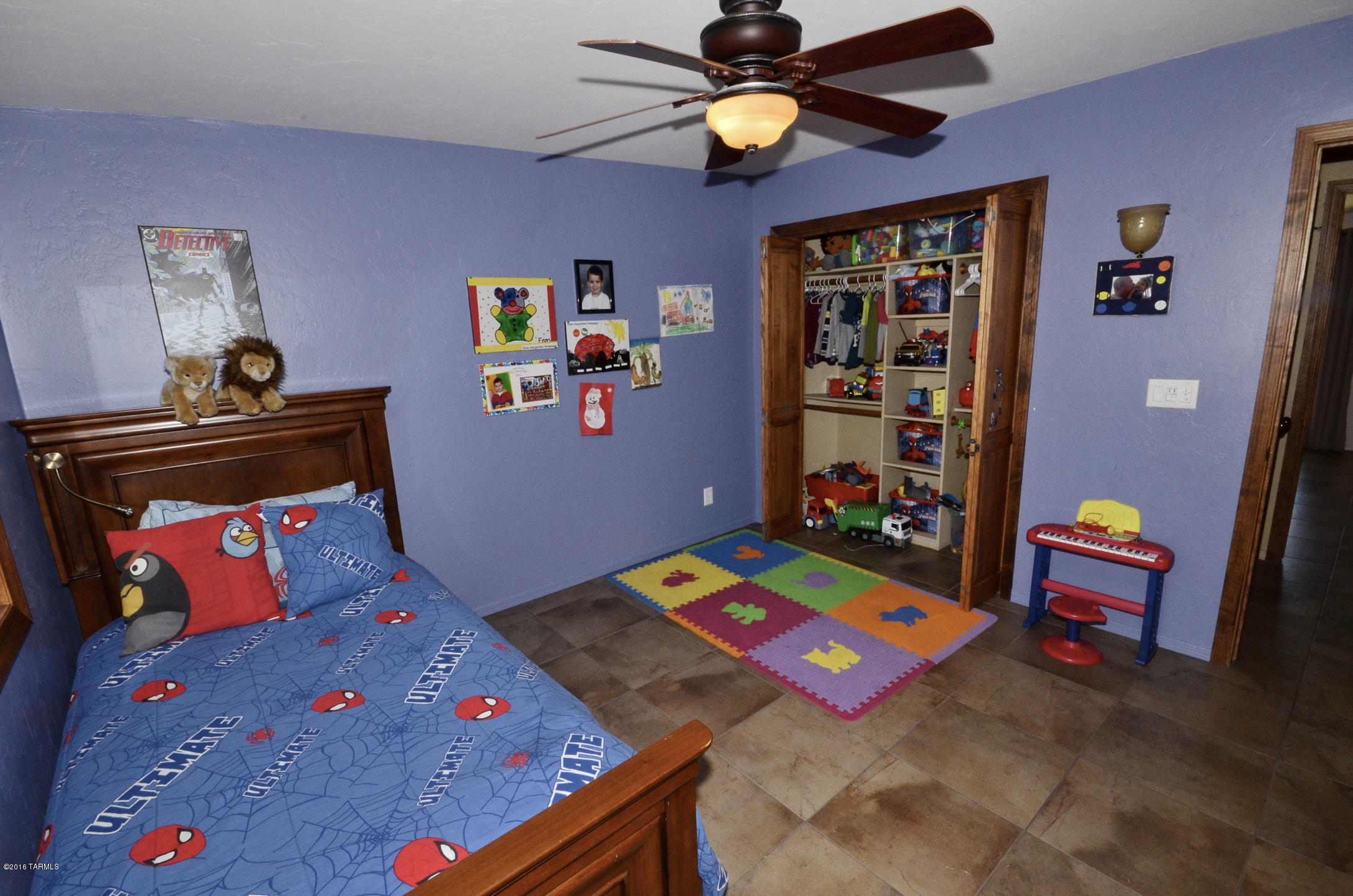 6061 N Camino Arizpe