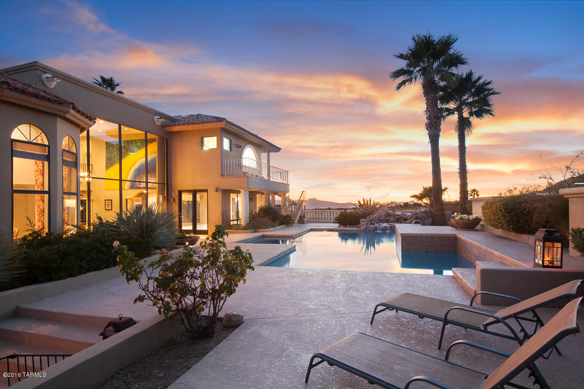 6580 N Regal Manor Drive