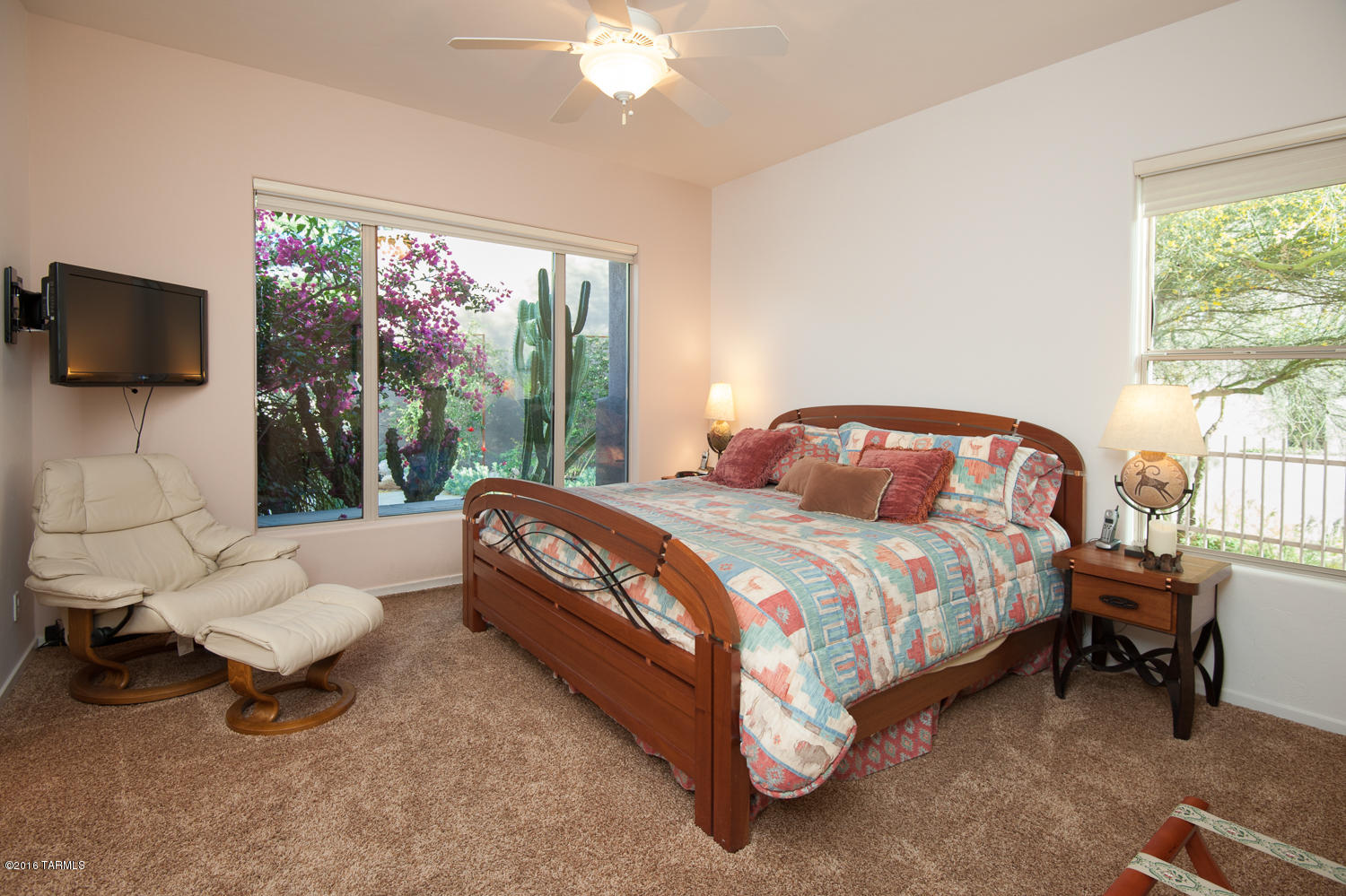 6333 N Ventana View Place