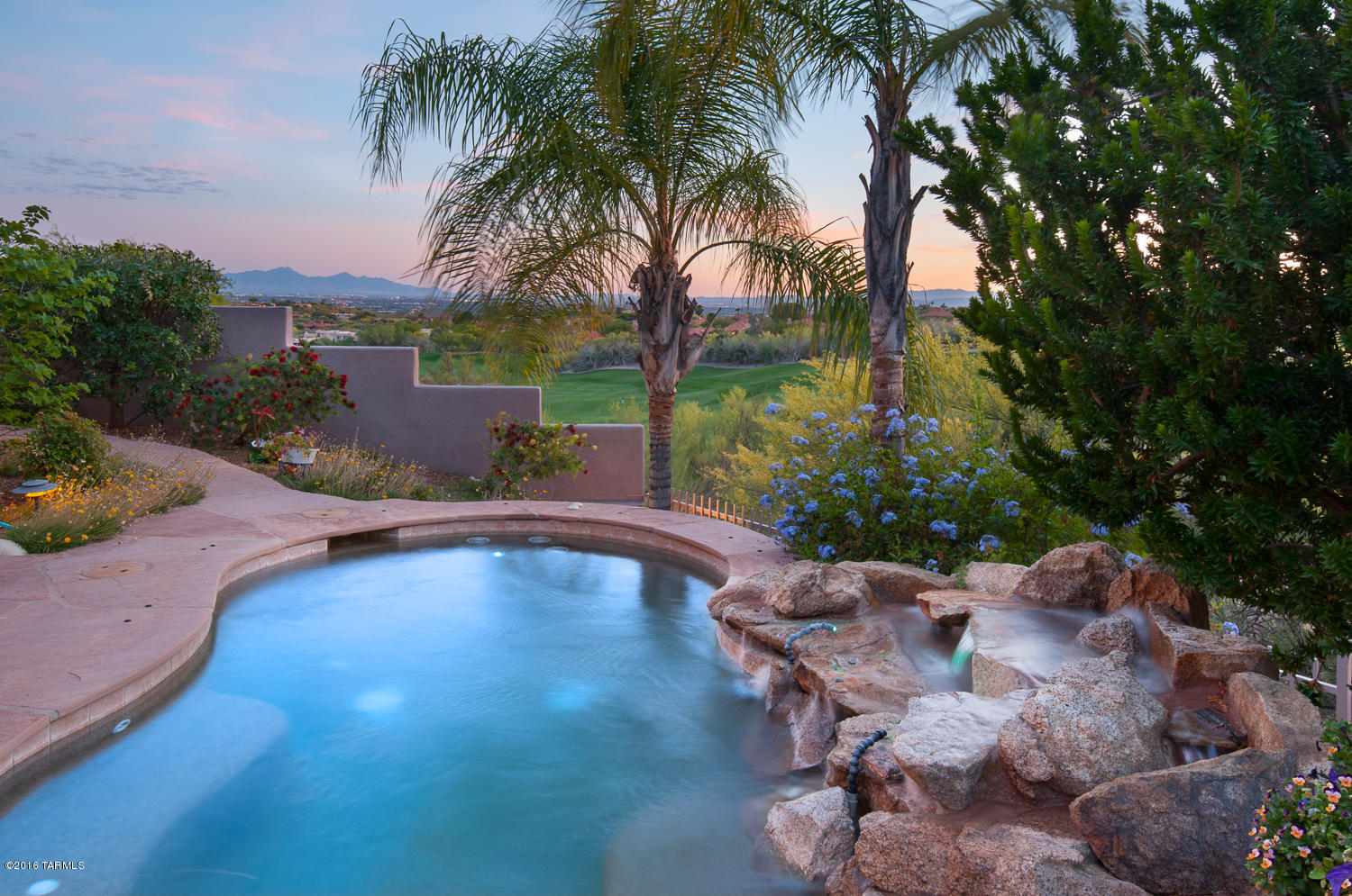 6333 N Ventana View Place