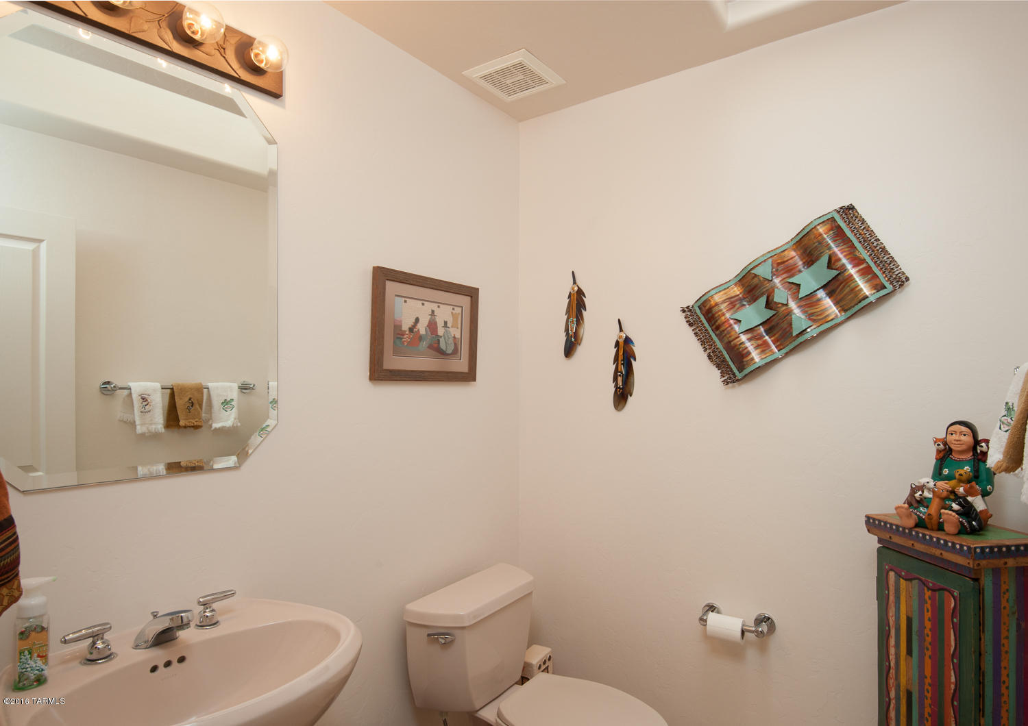 6333 N Ventana View Place