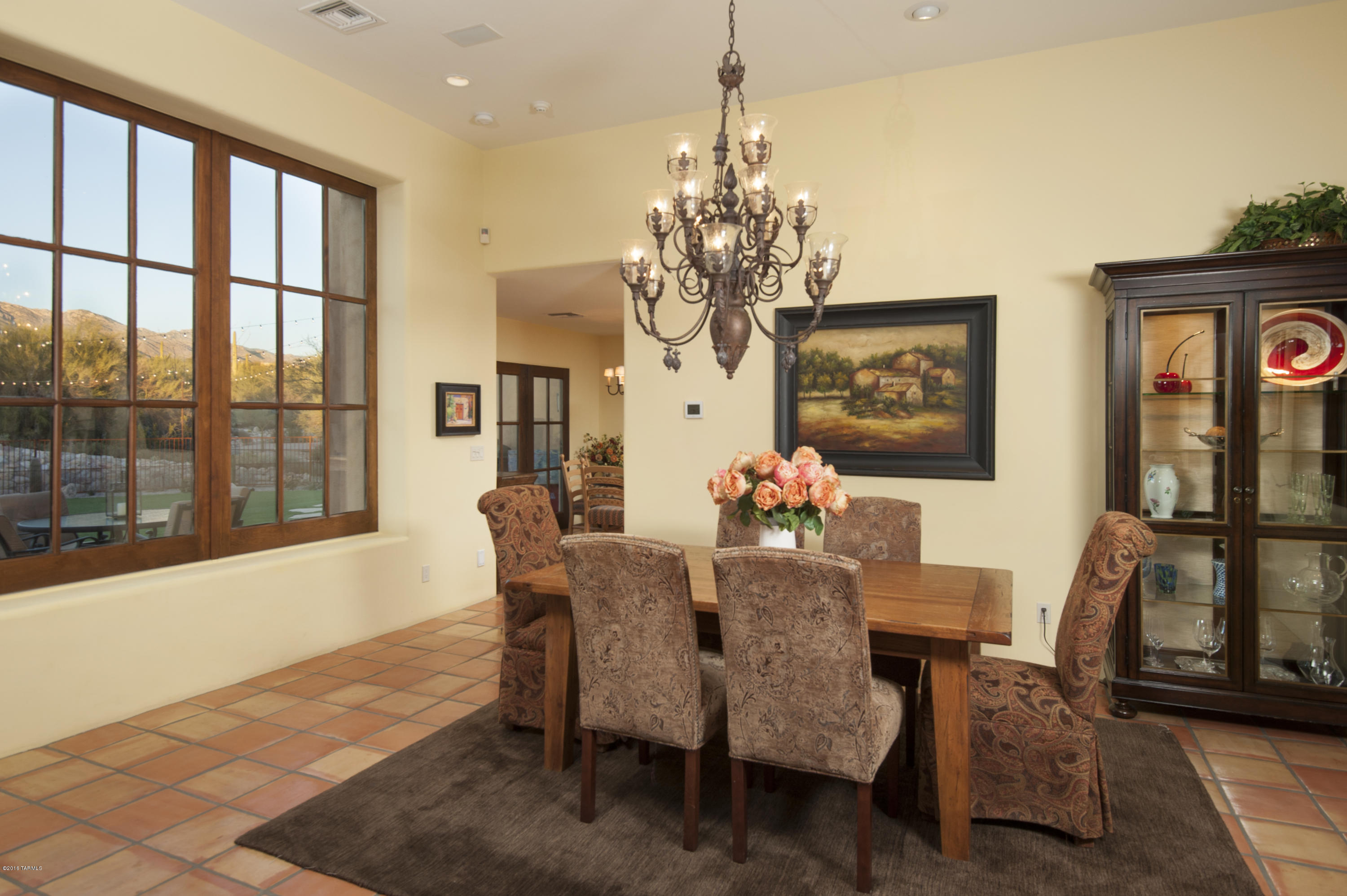 3616 E Placita Lindura