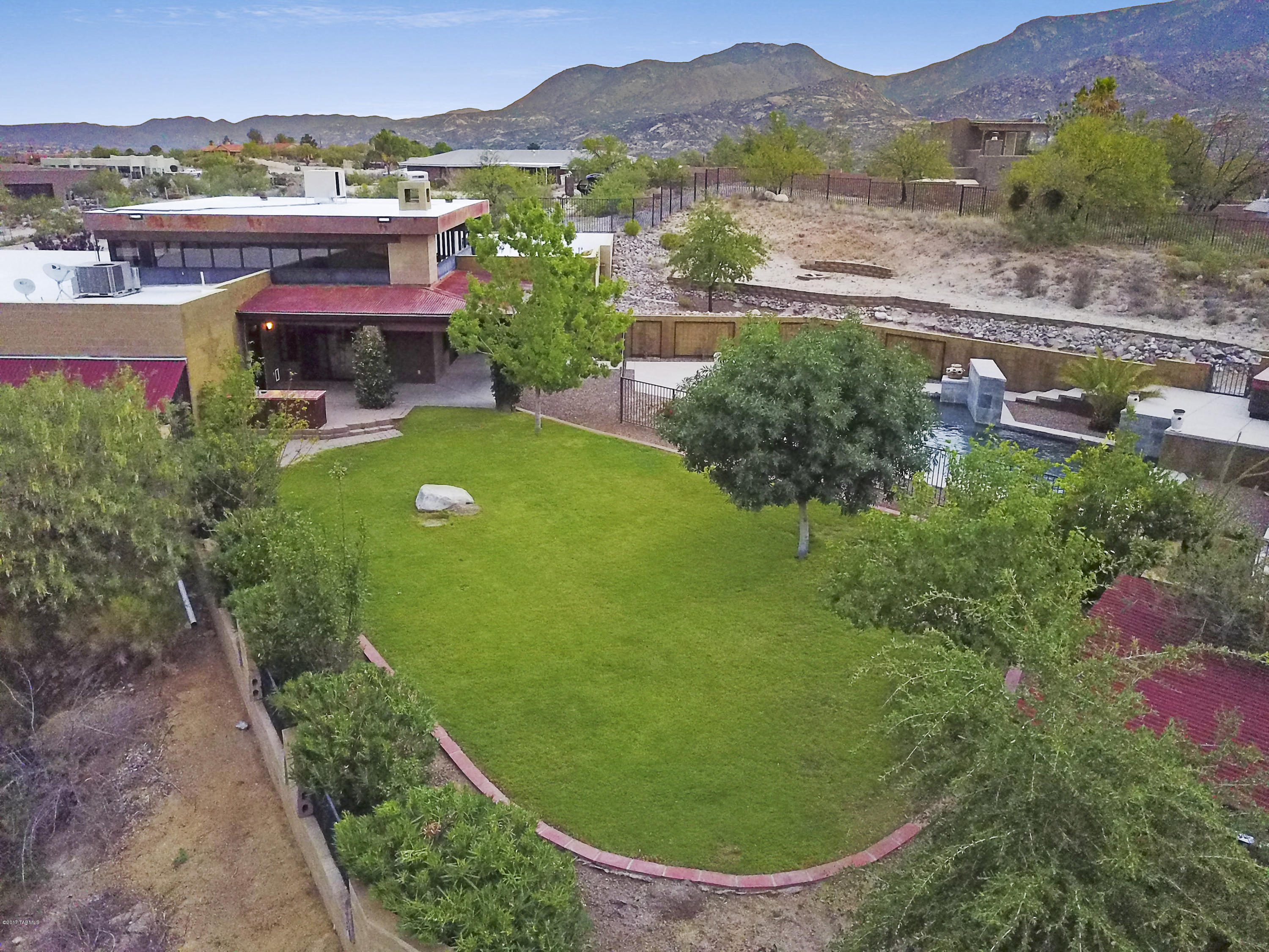 15675 N Equestrian Trail