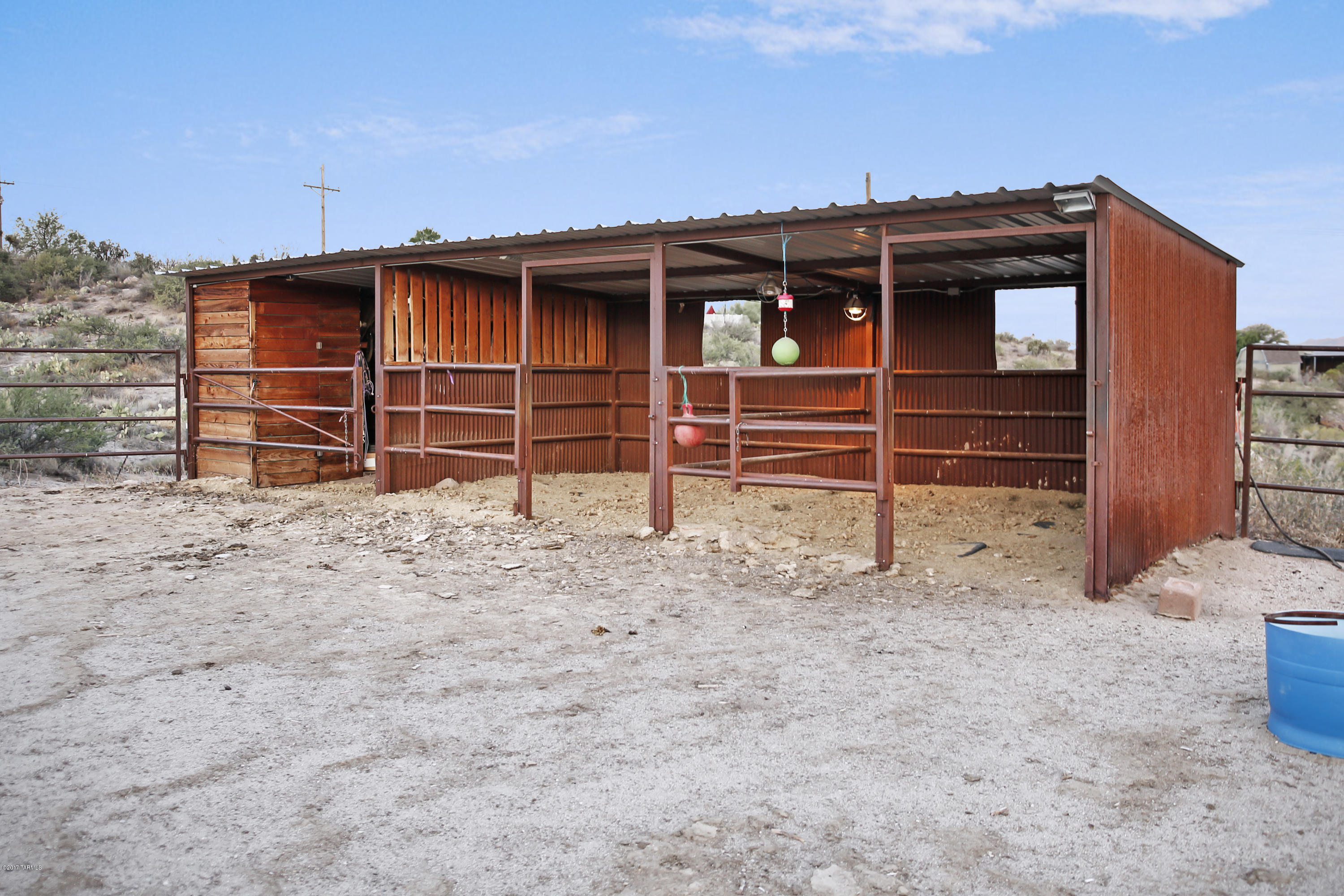 15675 N Equestrian Trail