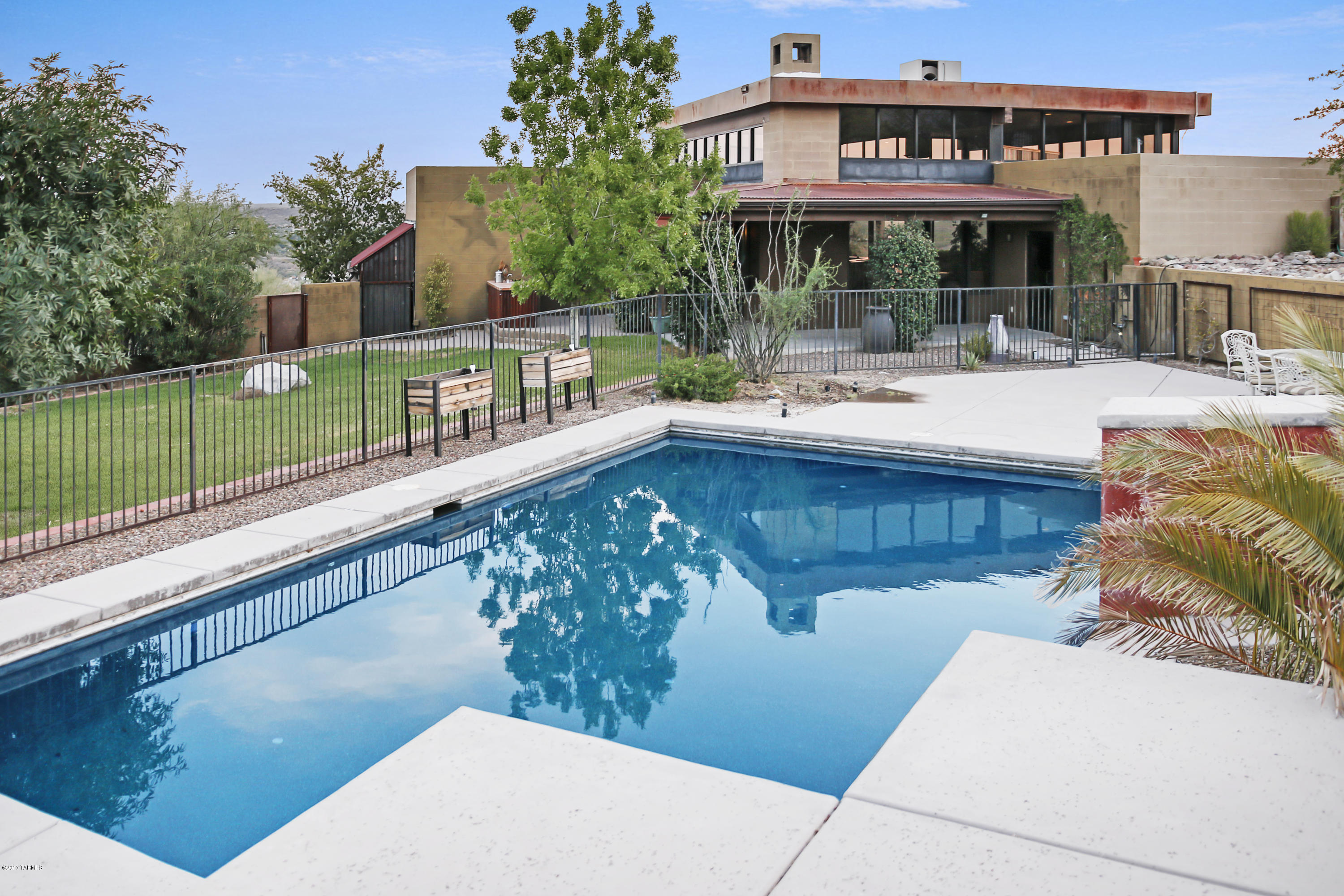 15675 N Equestrian Trail