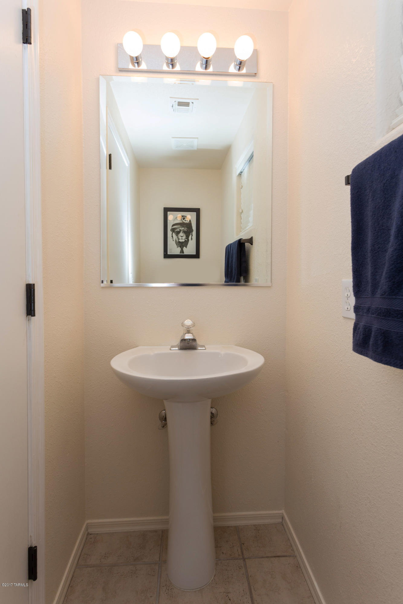 5141 E Calle Vista De Colores
