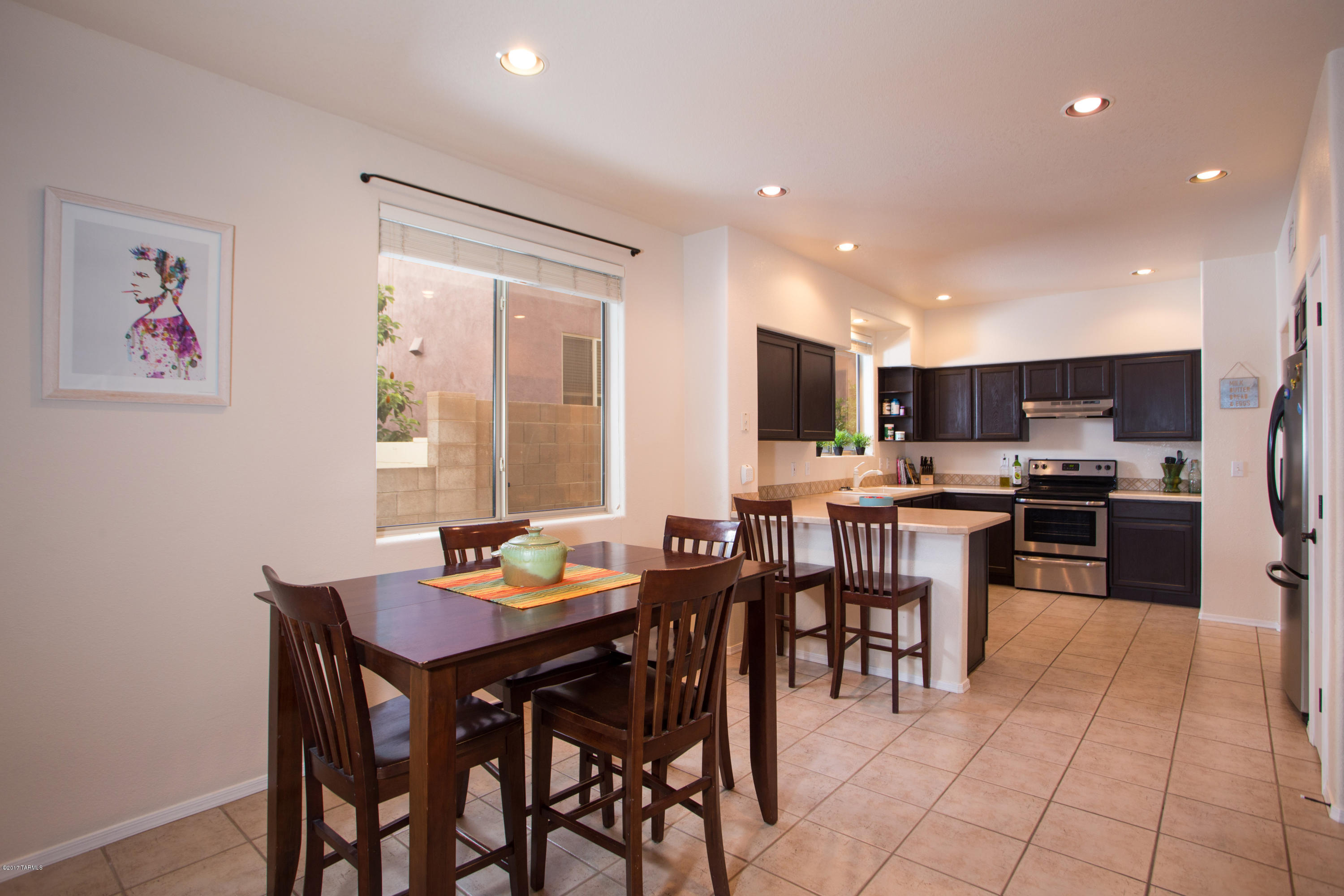 5141 E Calle Vista De Colores