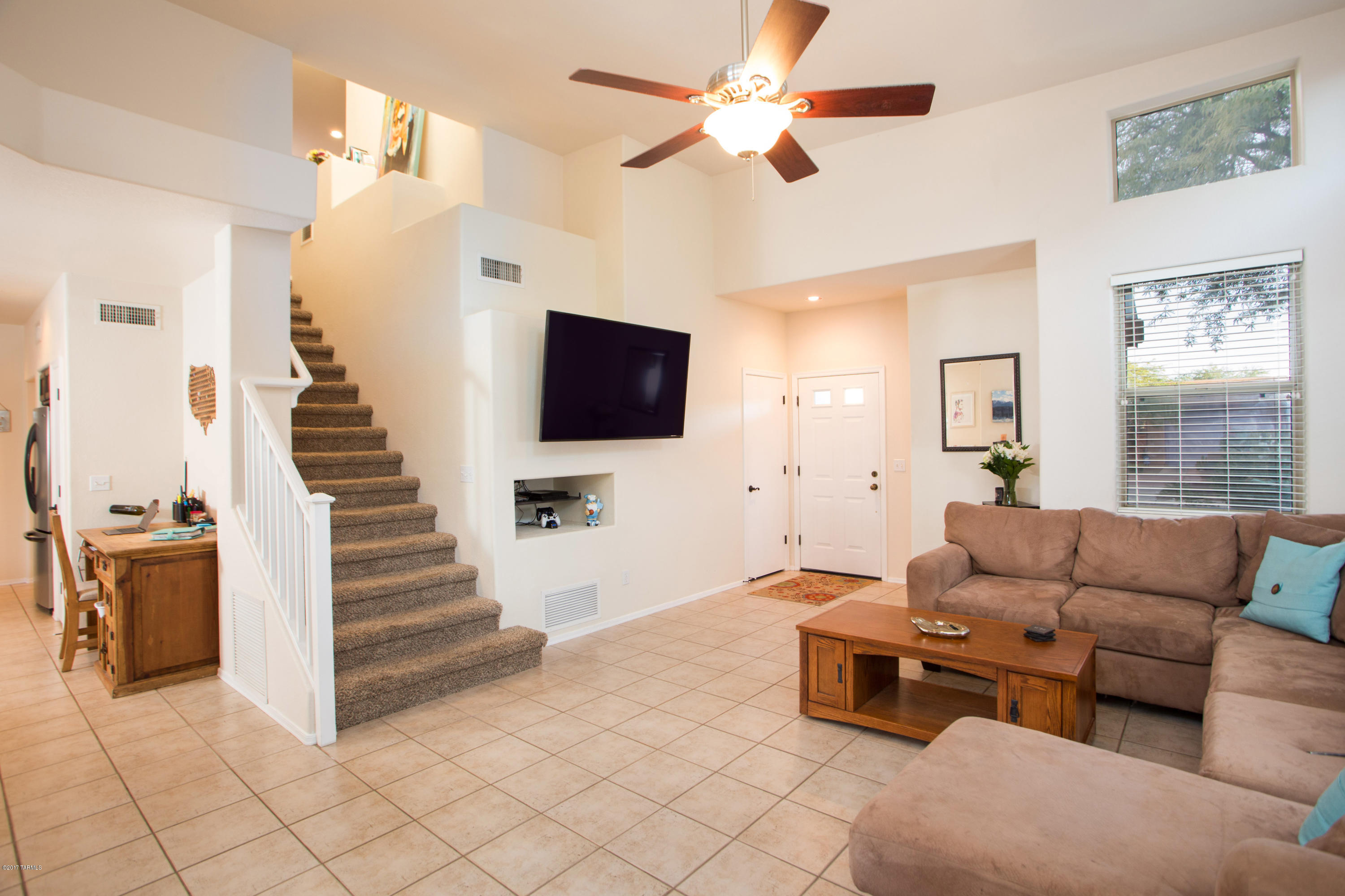 5141 E Calle Vista De Colores