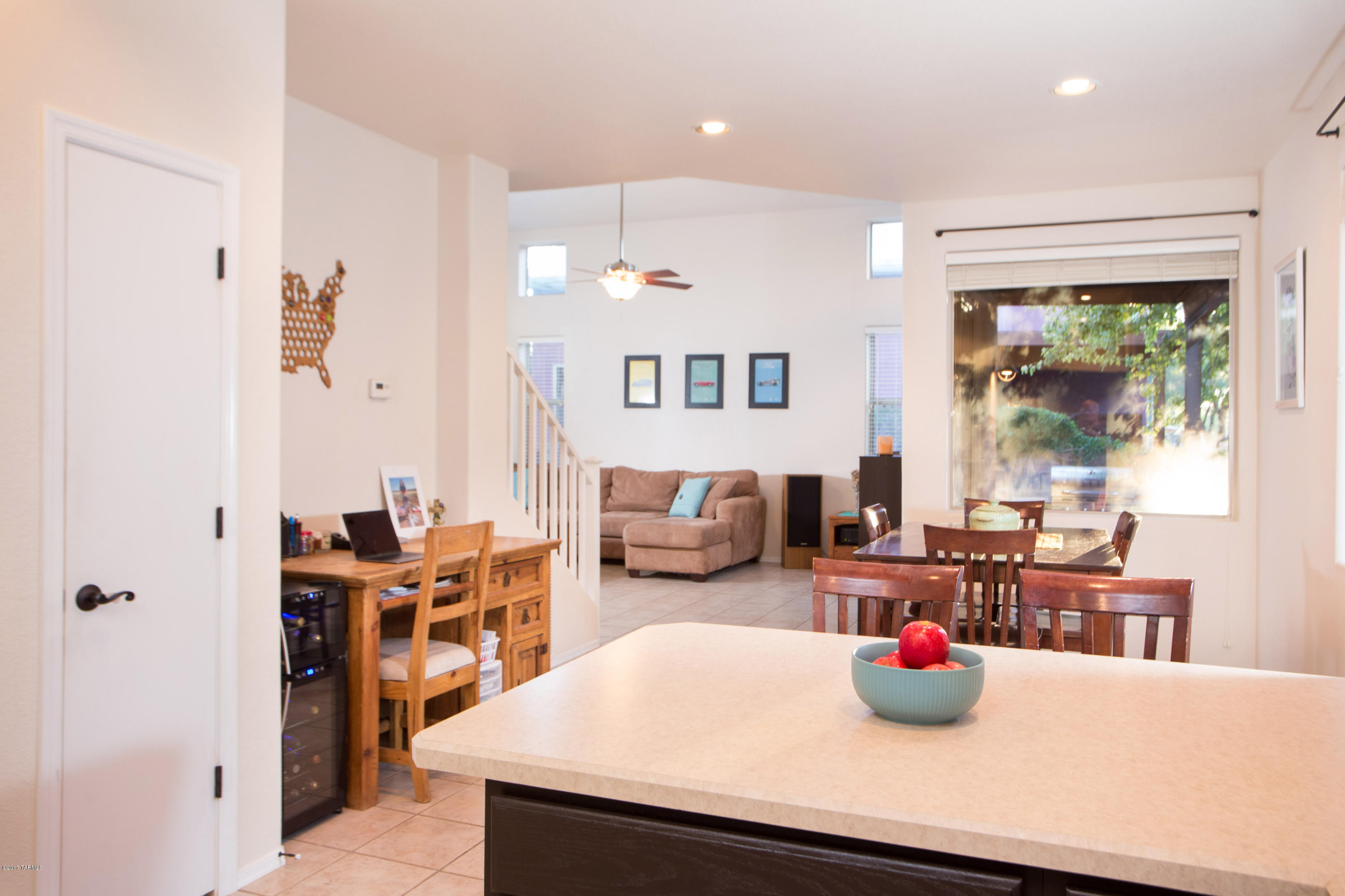 5141 E Calle Vista De Colores