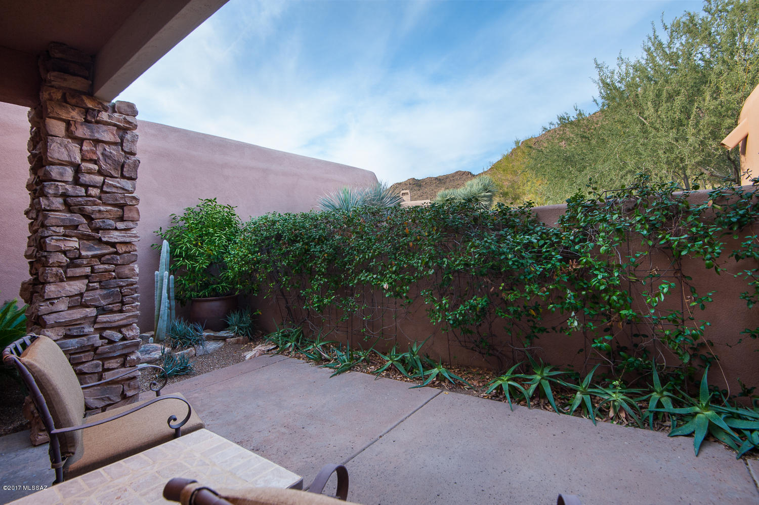 14194 N Gallery Place