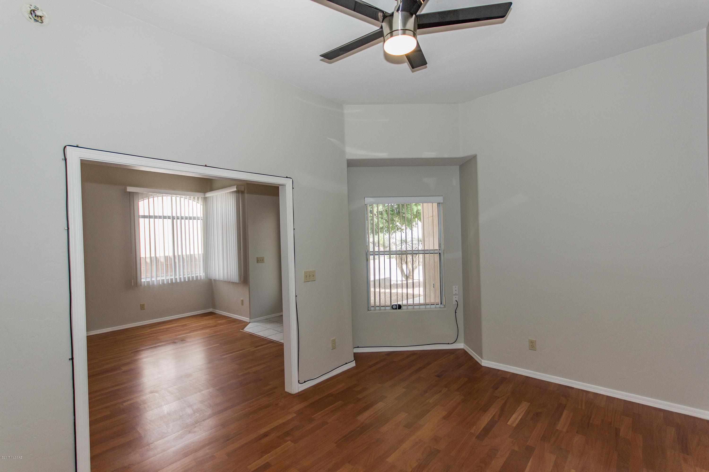 6536 N Shadow Bluff Drive