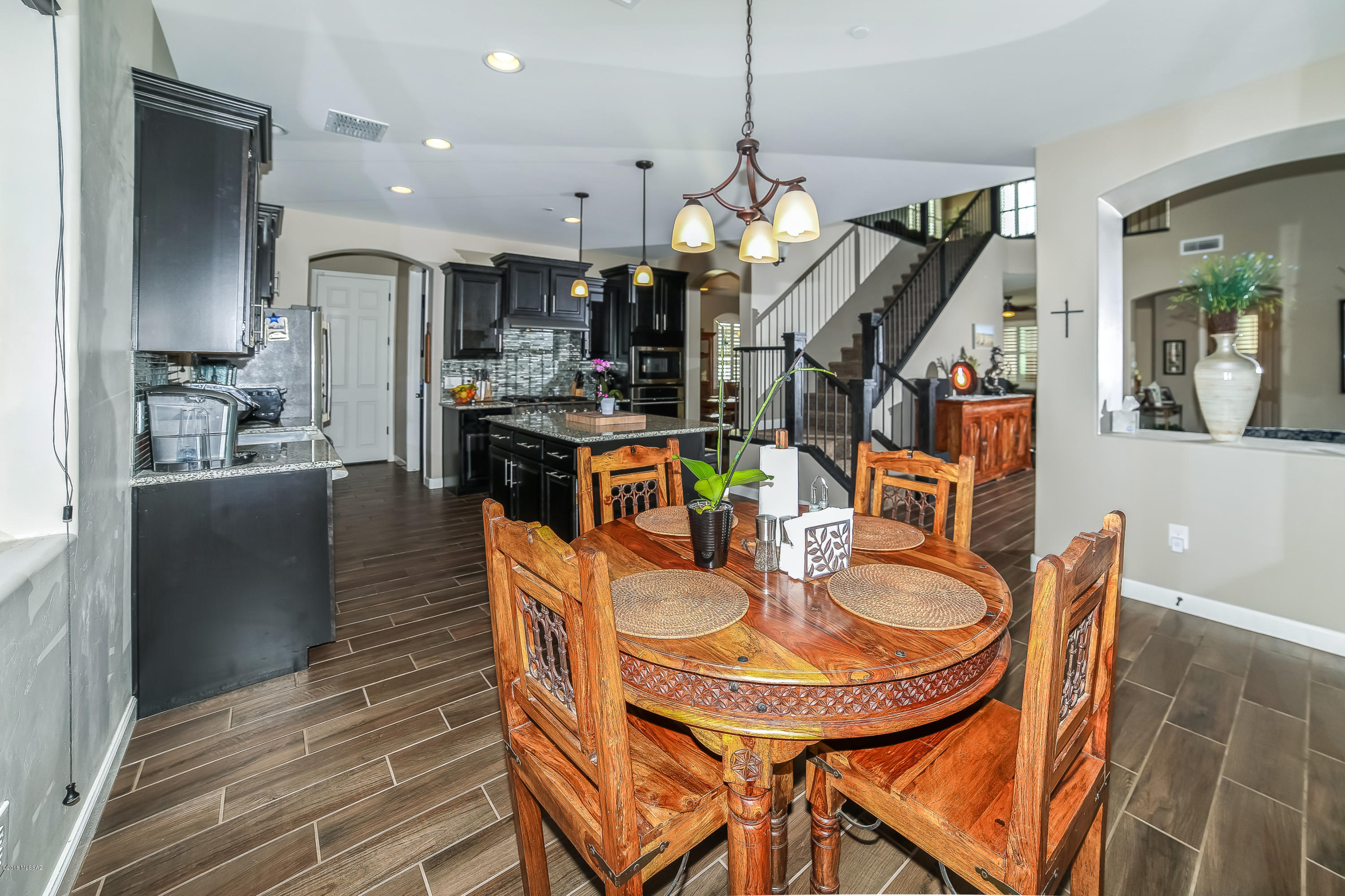 8563 N Gaetano Loop