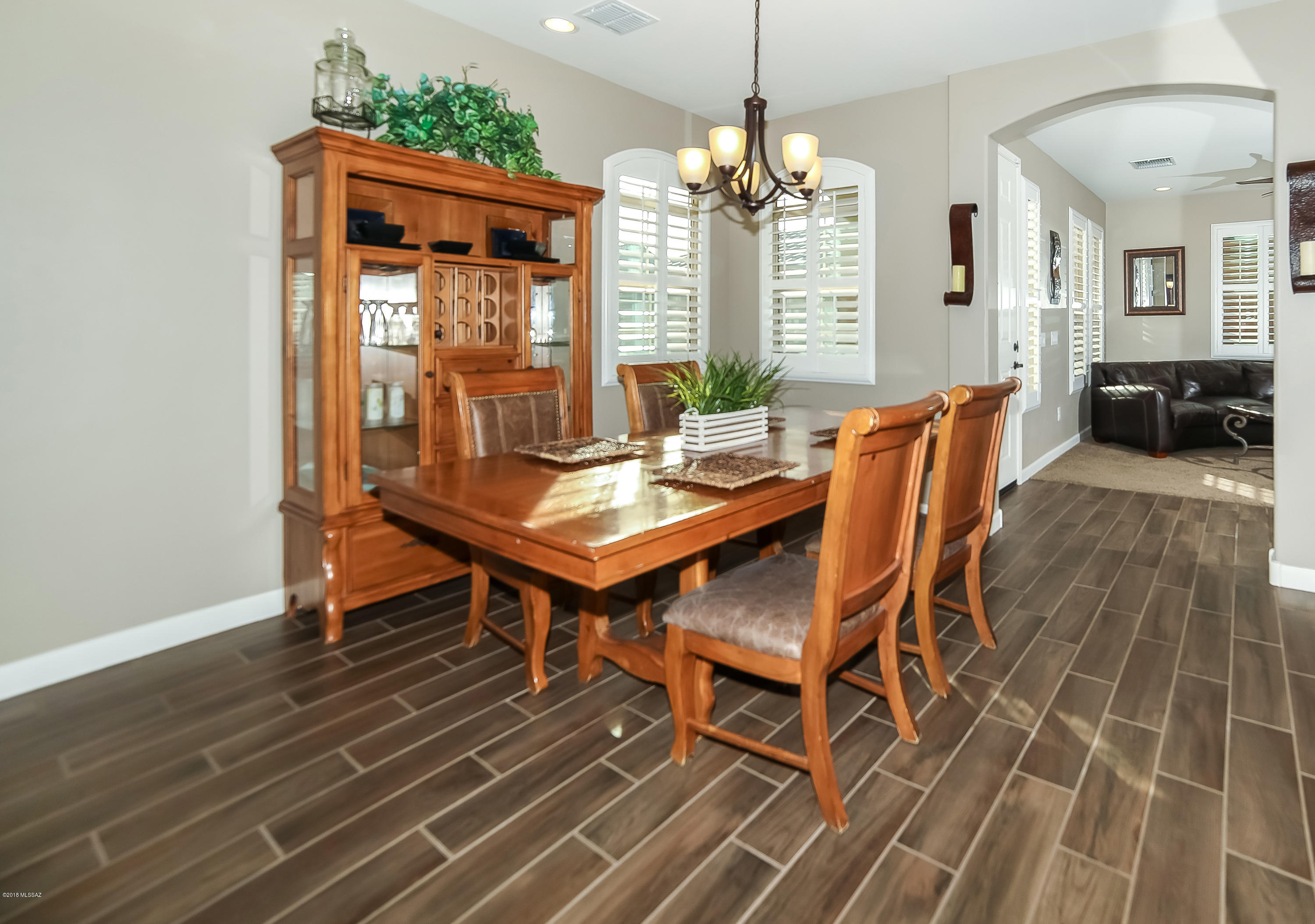 8563 N Gaetano Loop