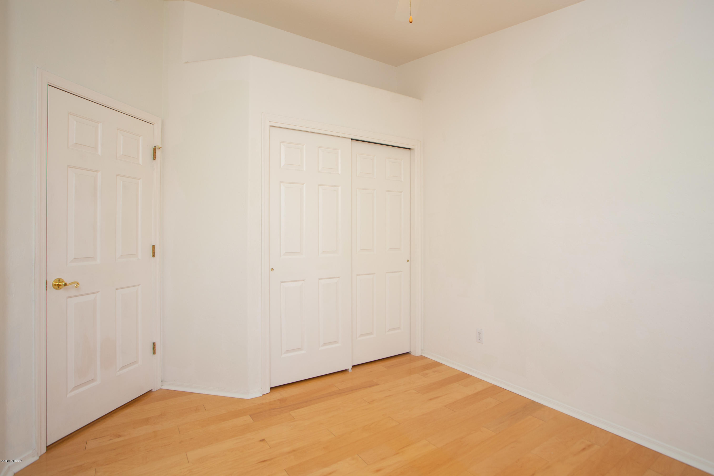 4942 N Sabino Gulch Court
