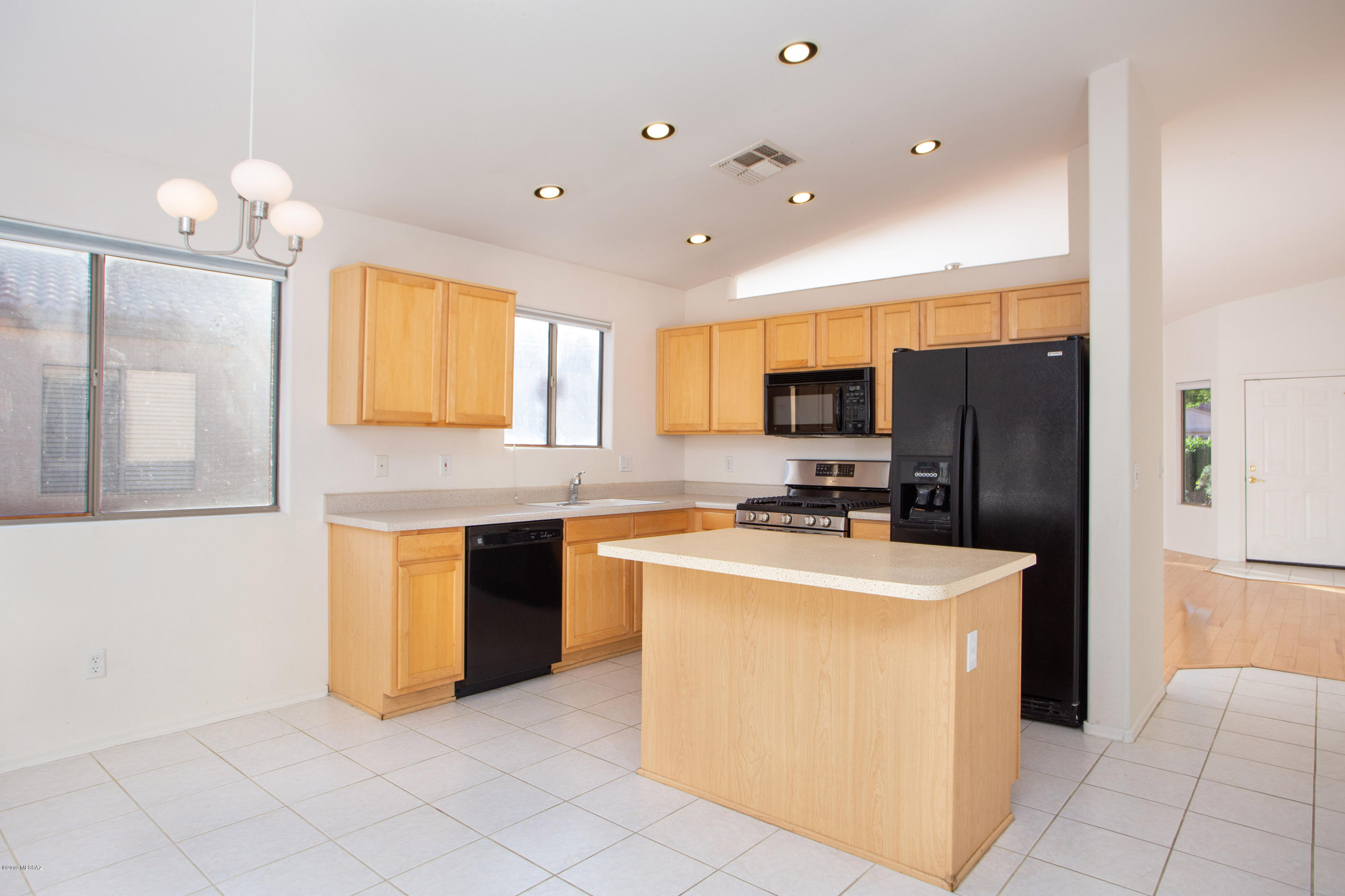 4942 N Sabino Gulch Court