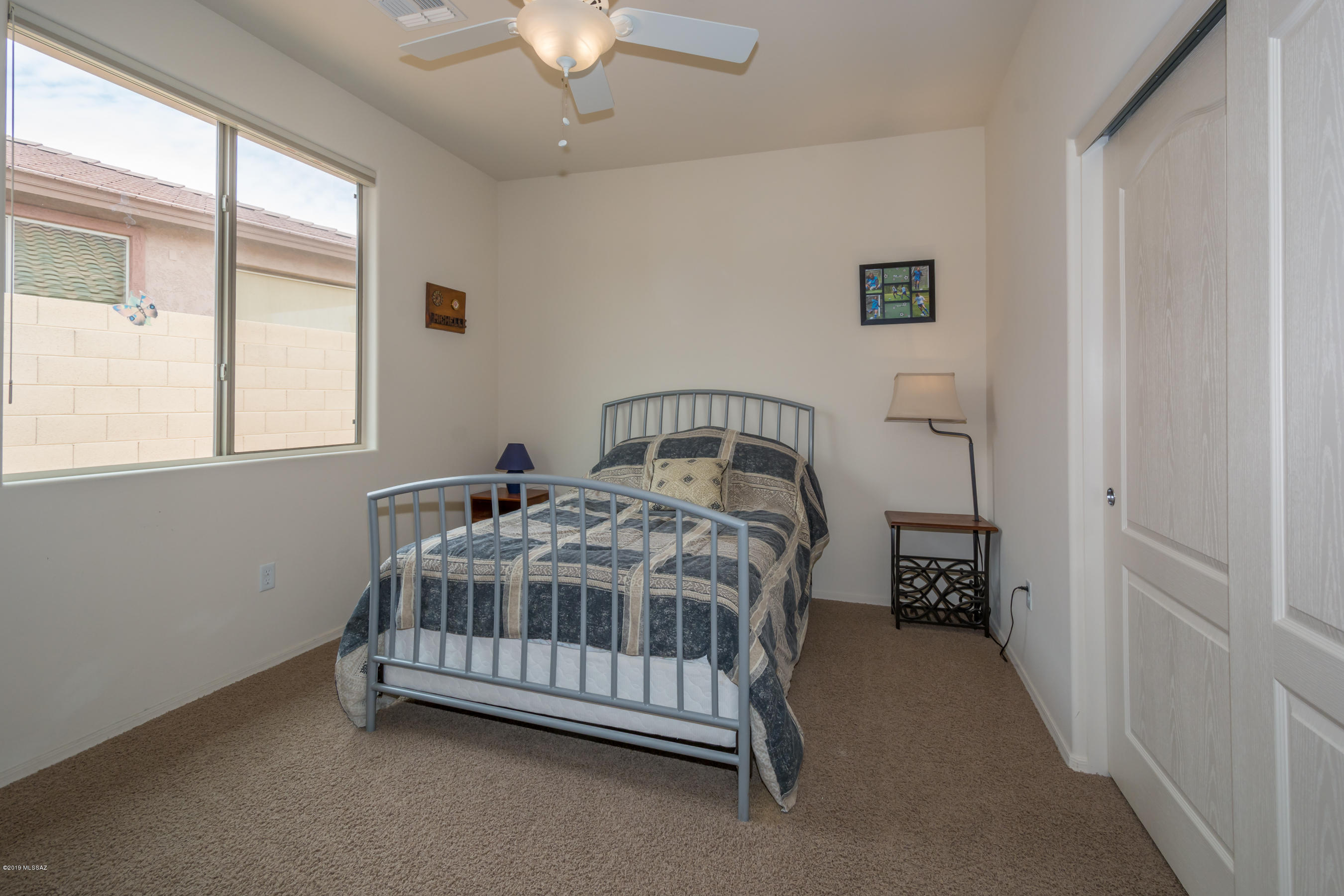 724 W Camino Tunera