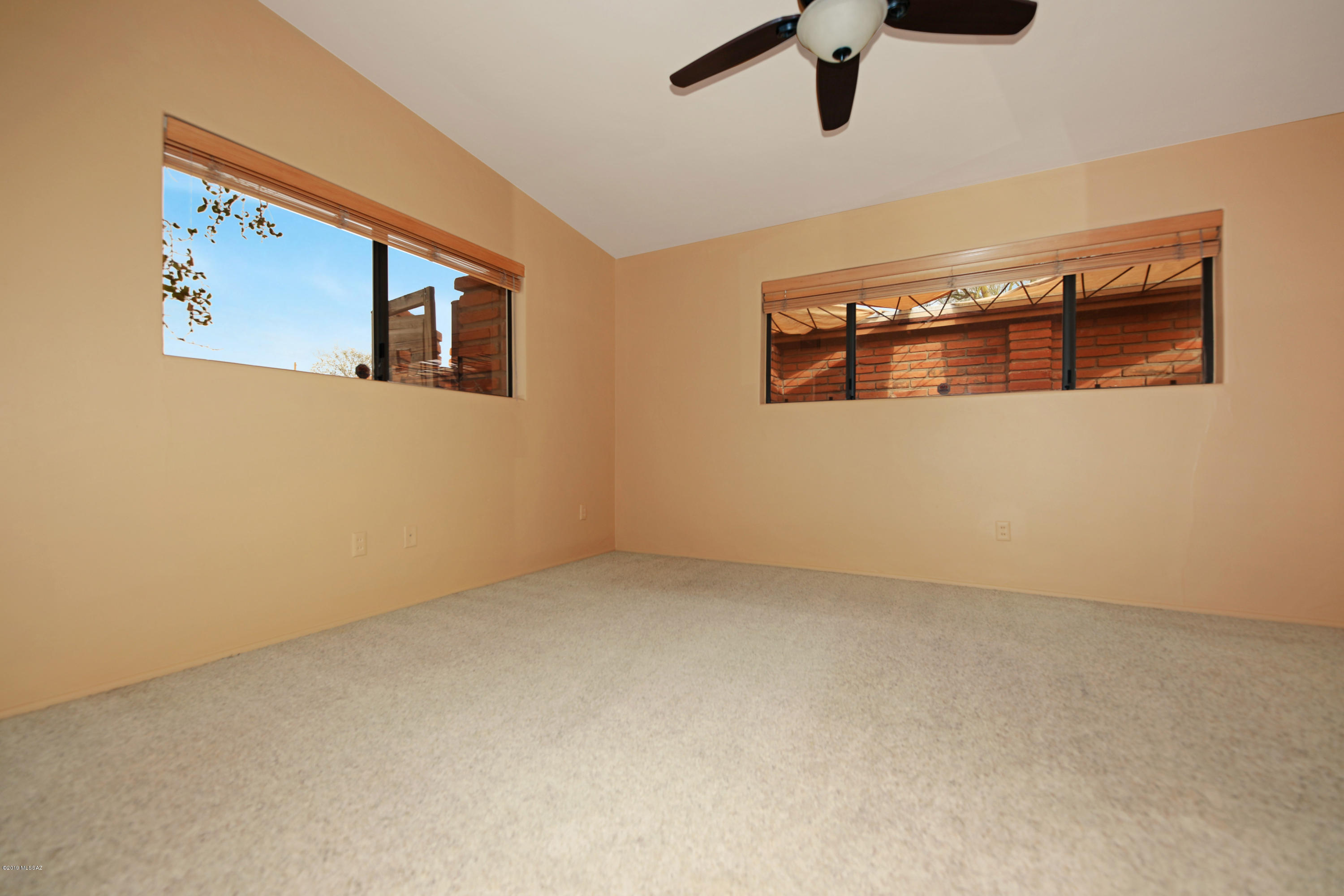 4045 N Avenida Del Cazador
