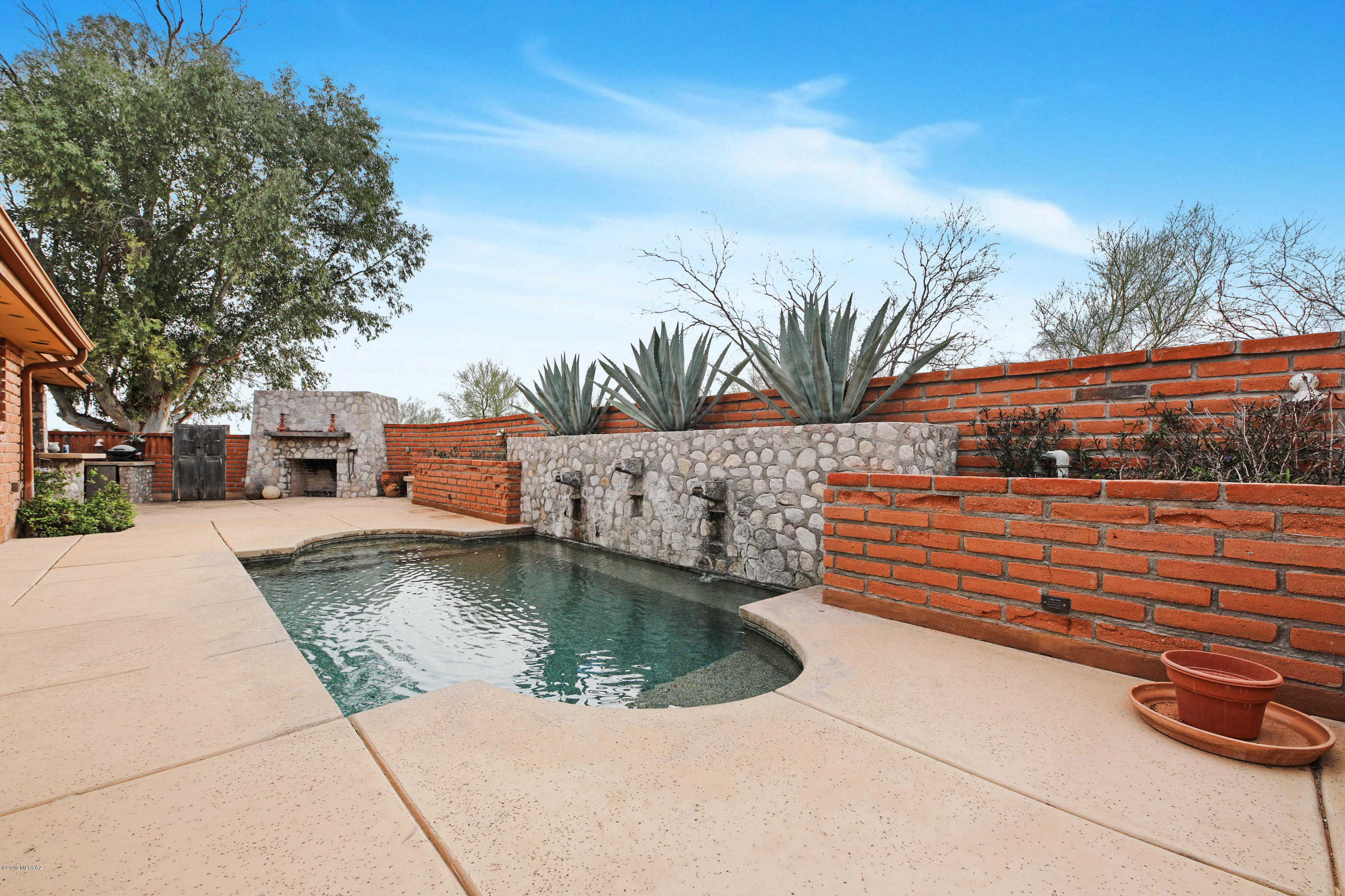4045 N Avenida Del Cazador