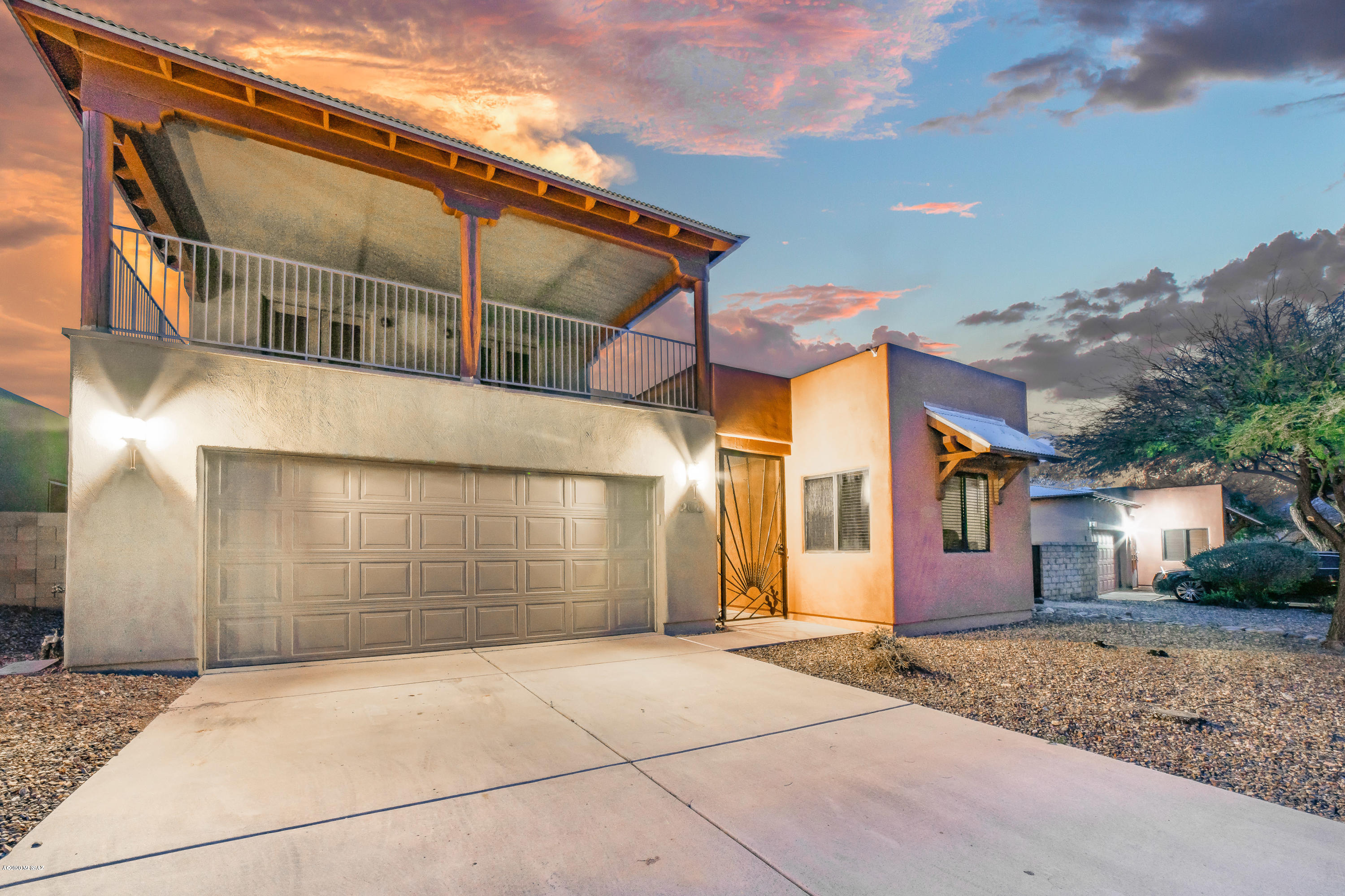 208 S Sycamore Creek Place