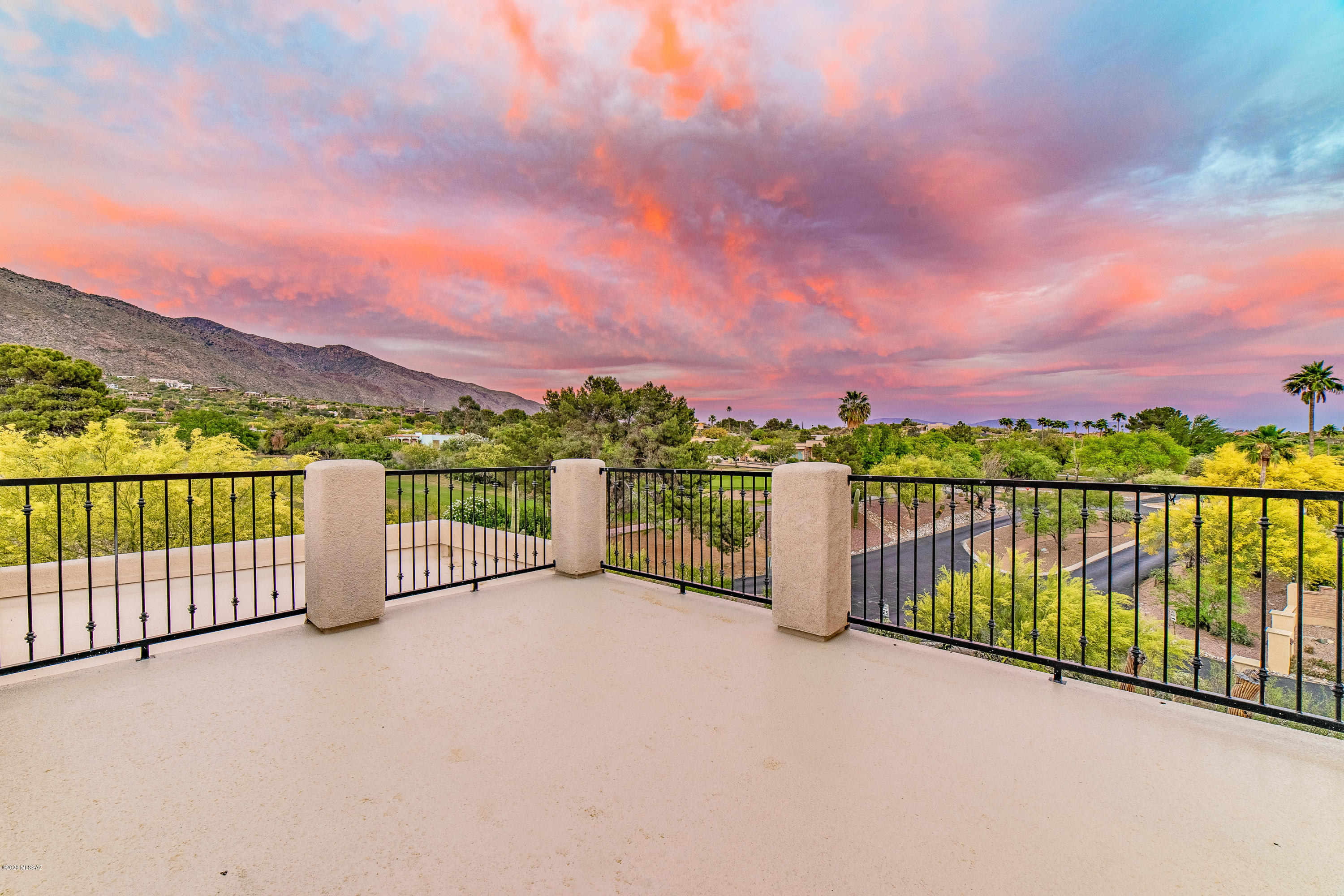 4744 E Mission Hill Drive