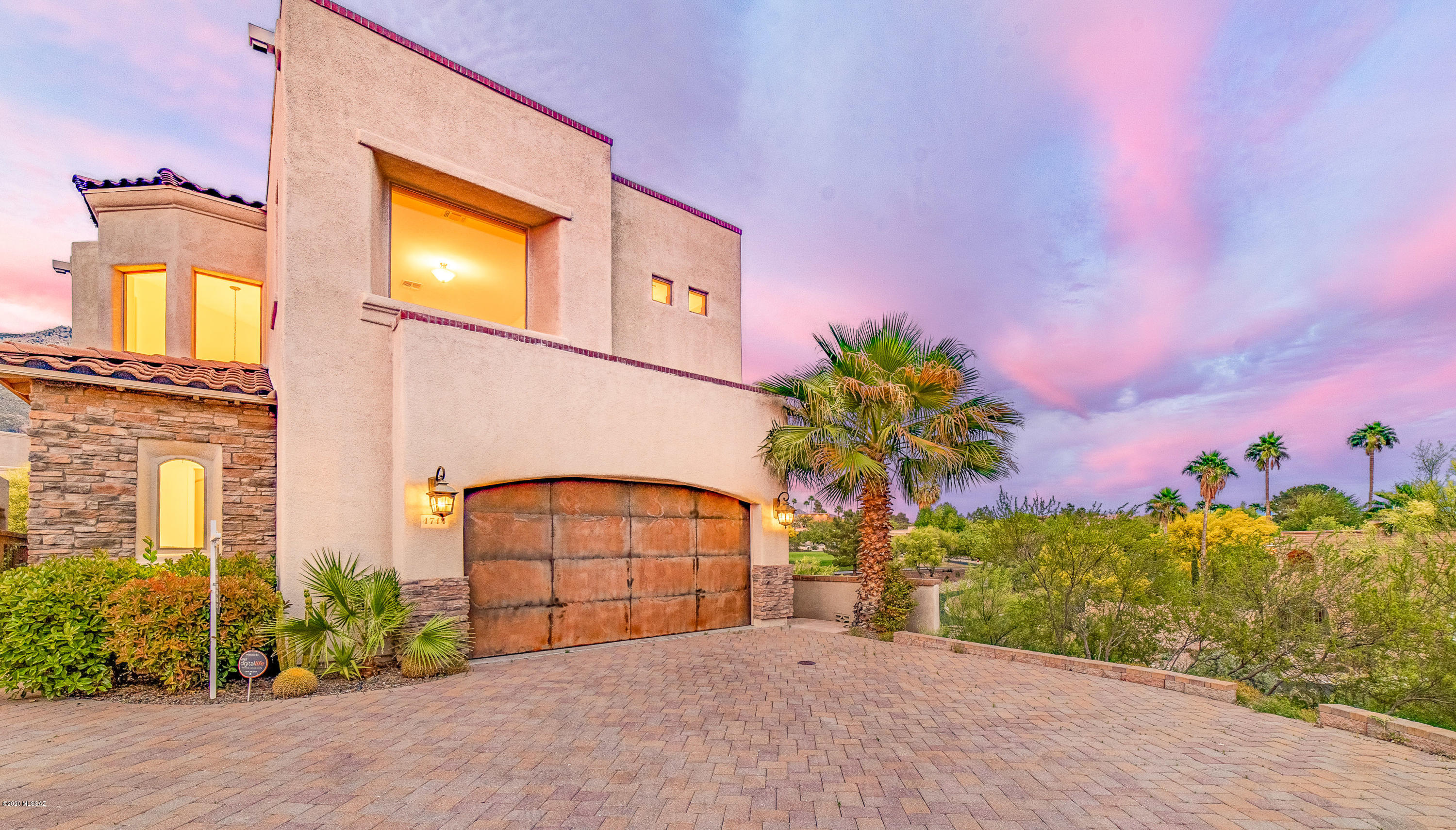 4744 E Mission Hill Drive