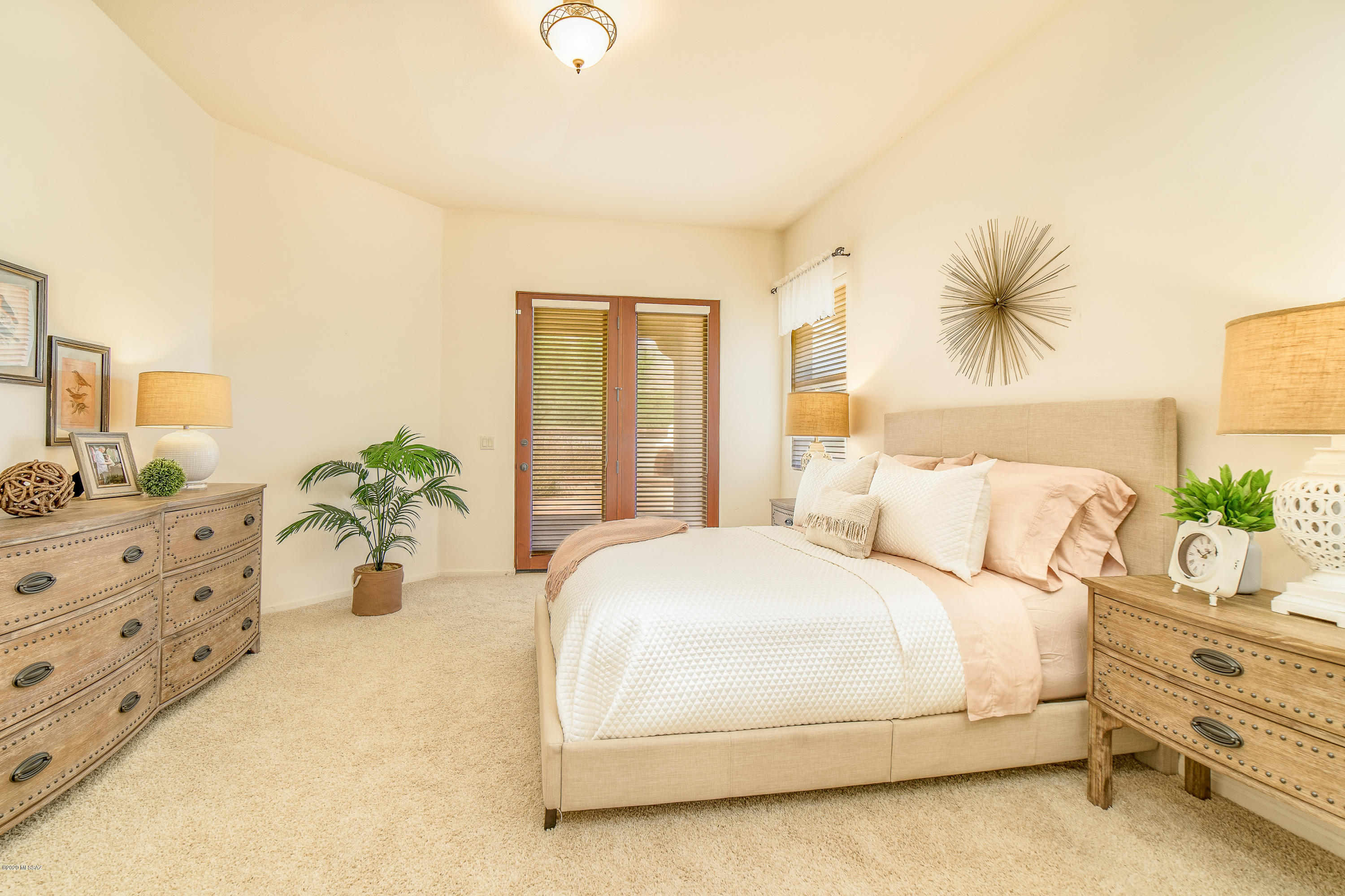 4744 E Mission Hill Drive