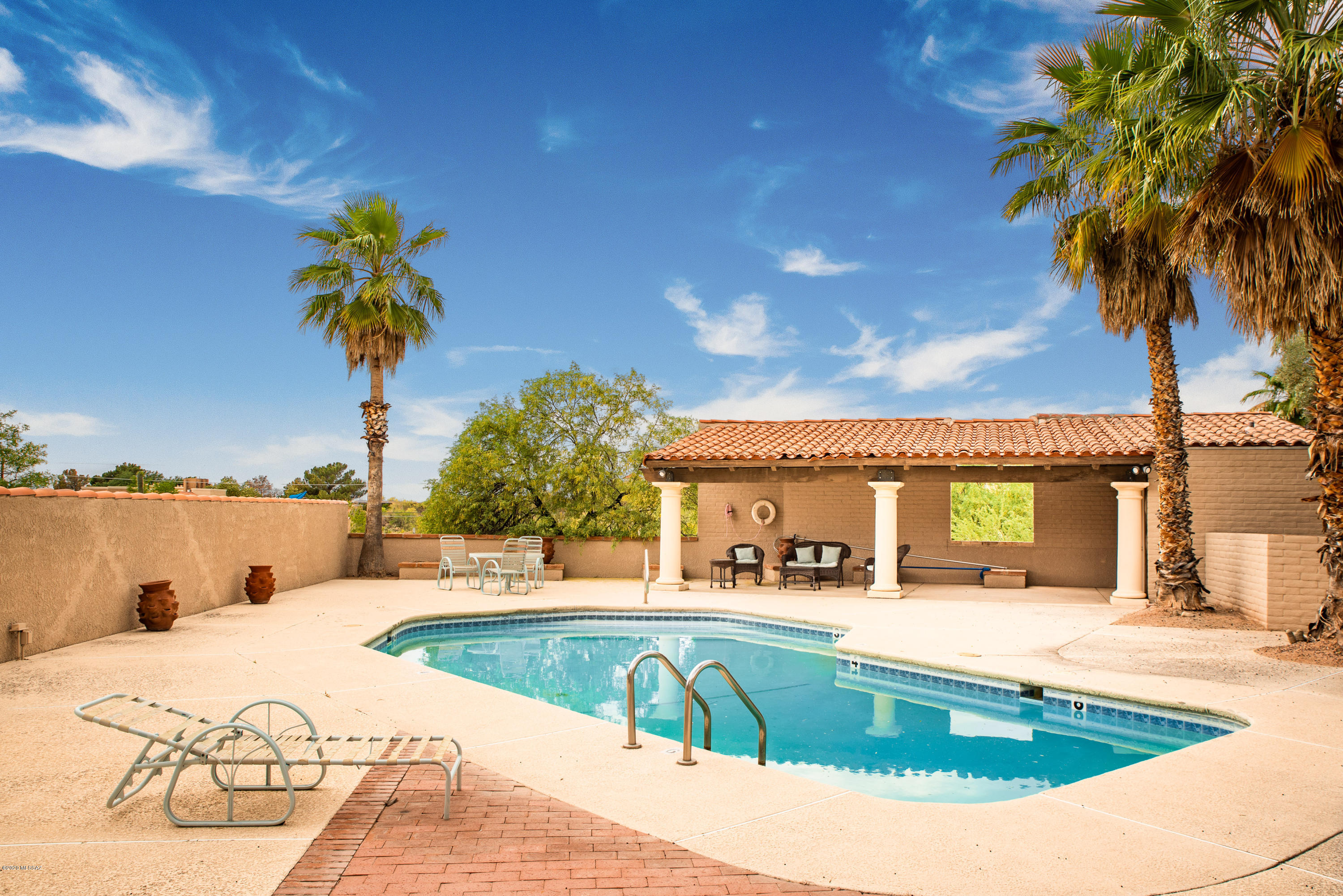 4744 E Mission Hill Drive