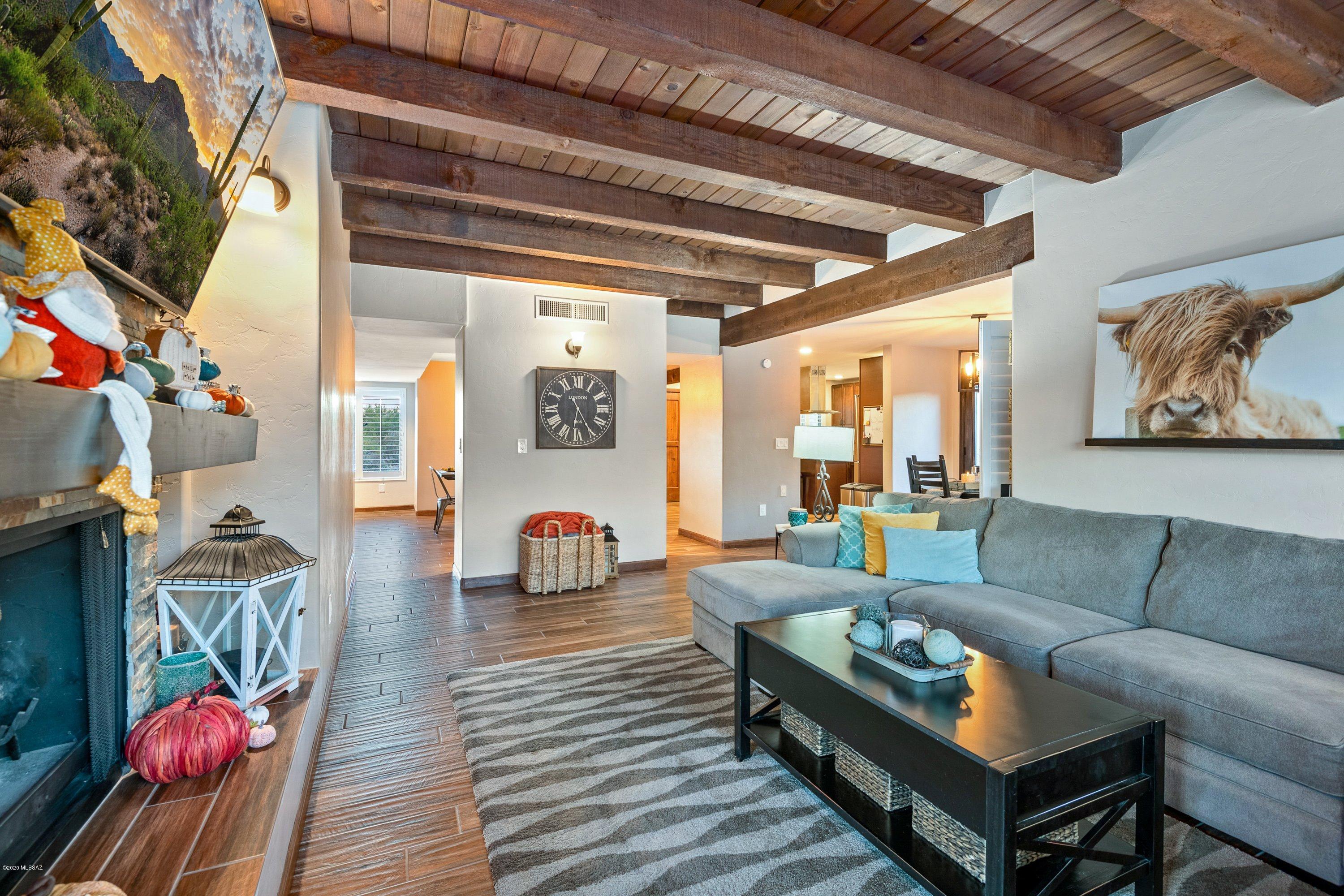 6255 E Placita Chiripa