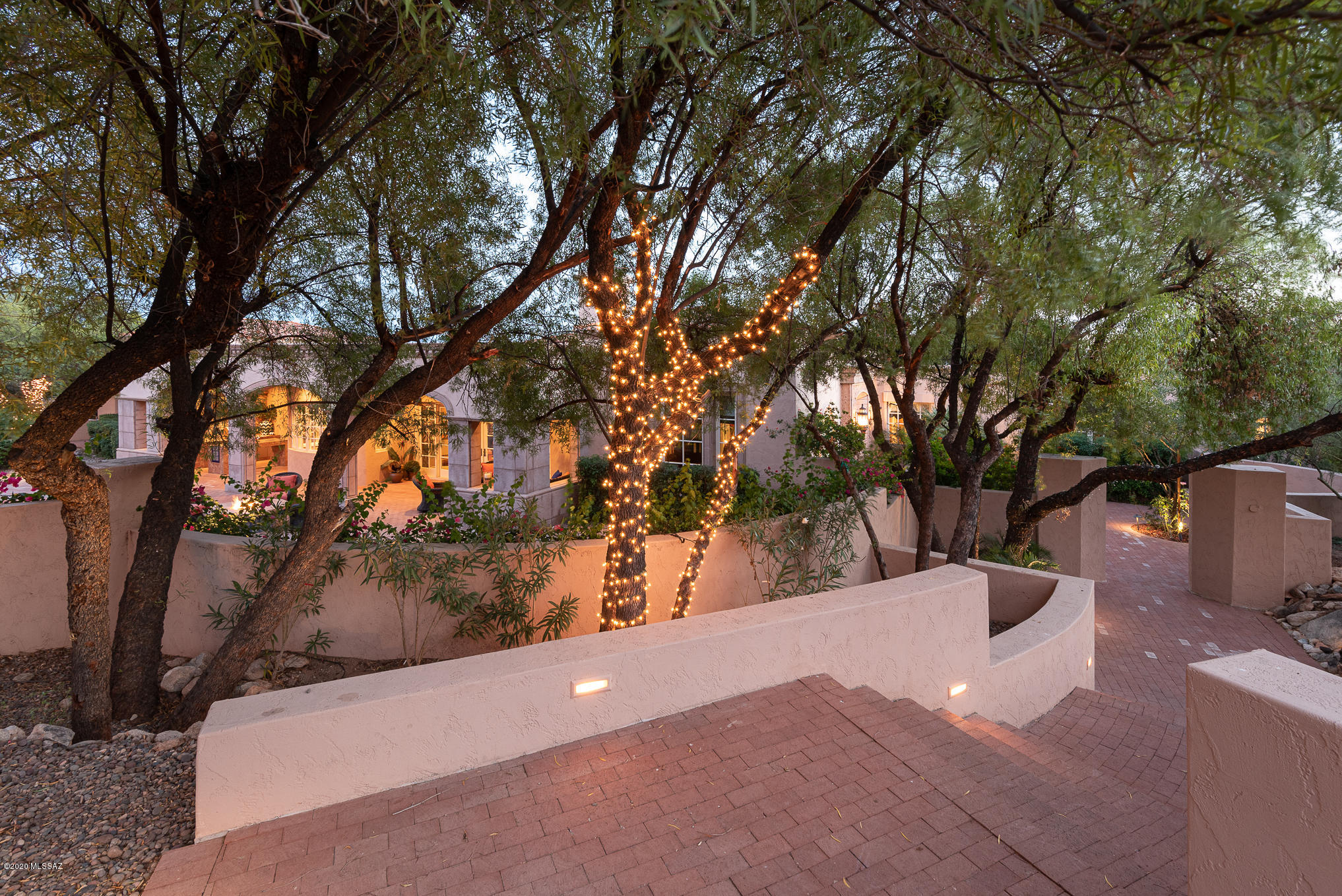 7268 N Cathedral Rock Road