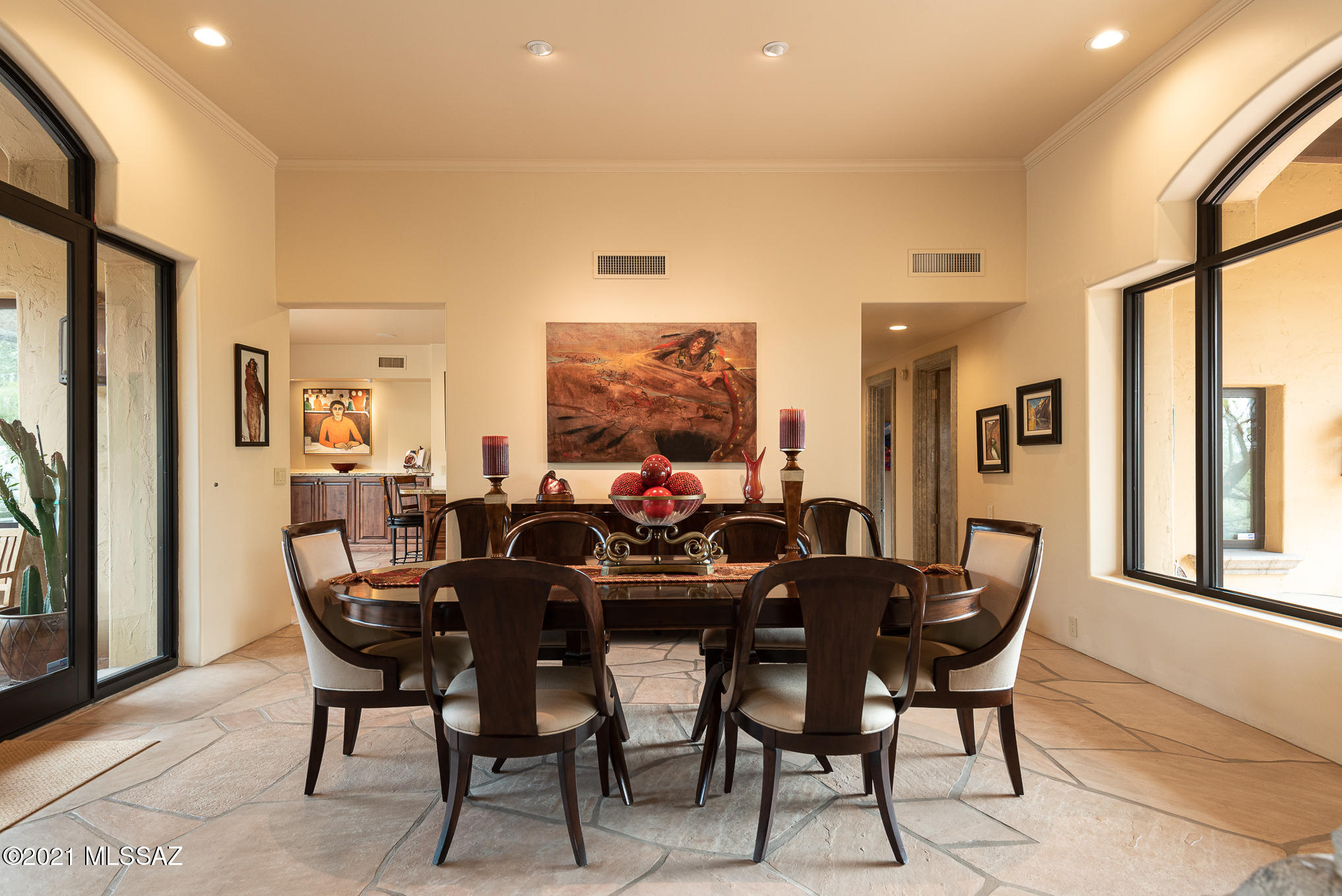 6311 N Canon Del Pajaro