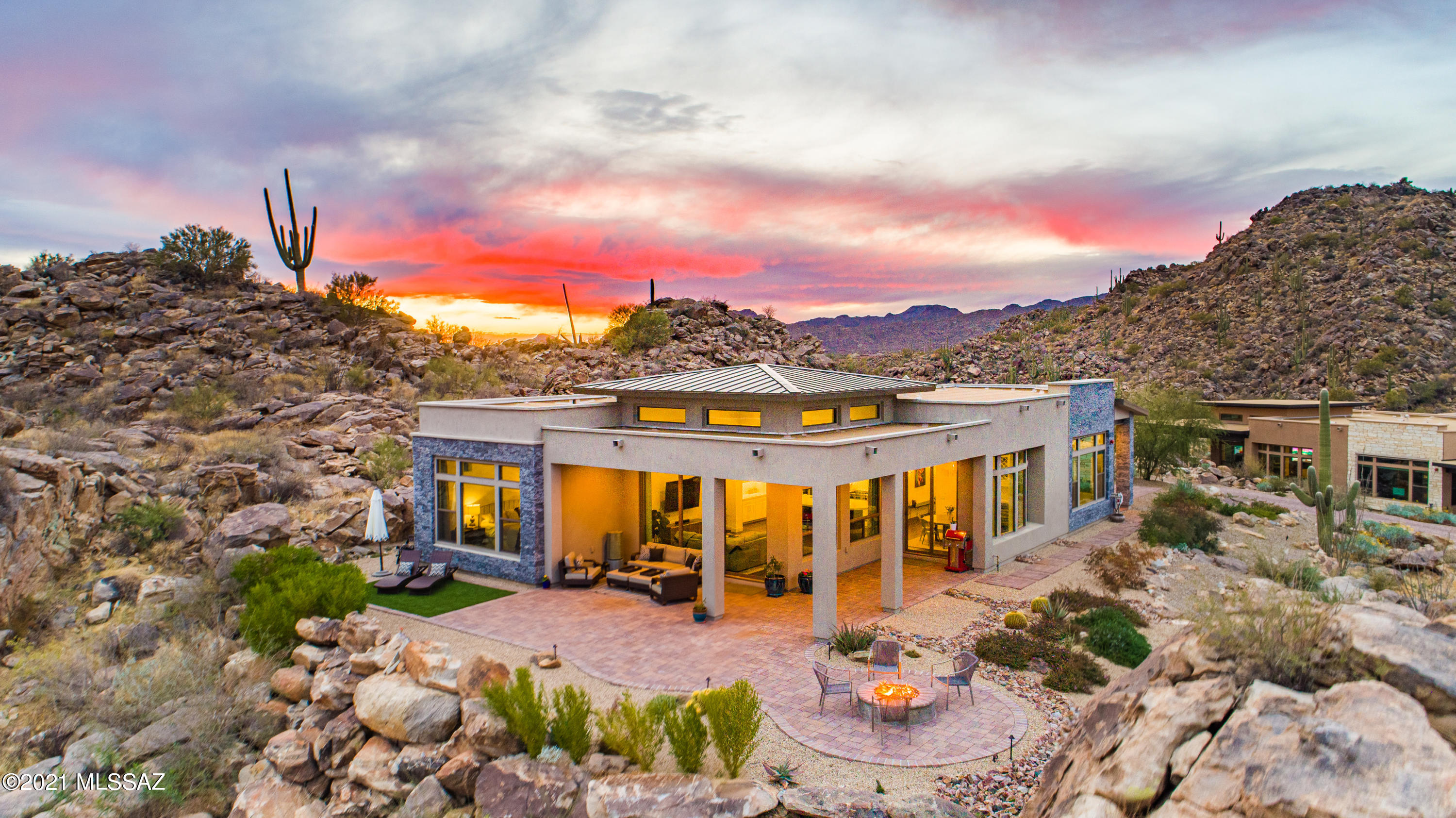 14315 N Stone View Place