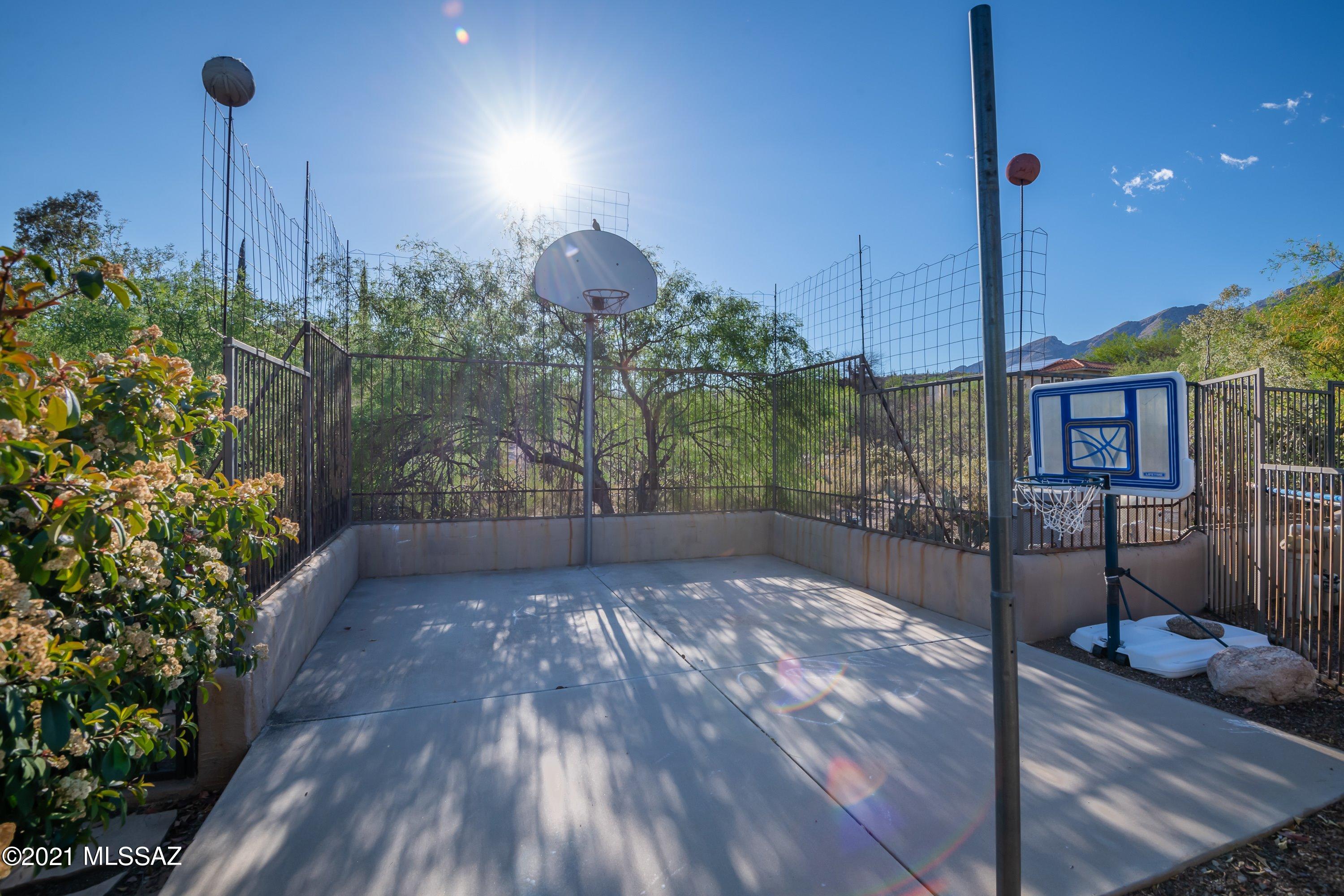 6449 E Paseo Otono