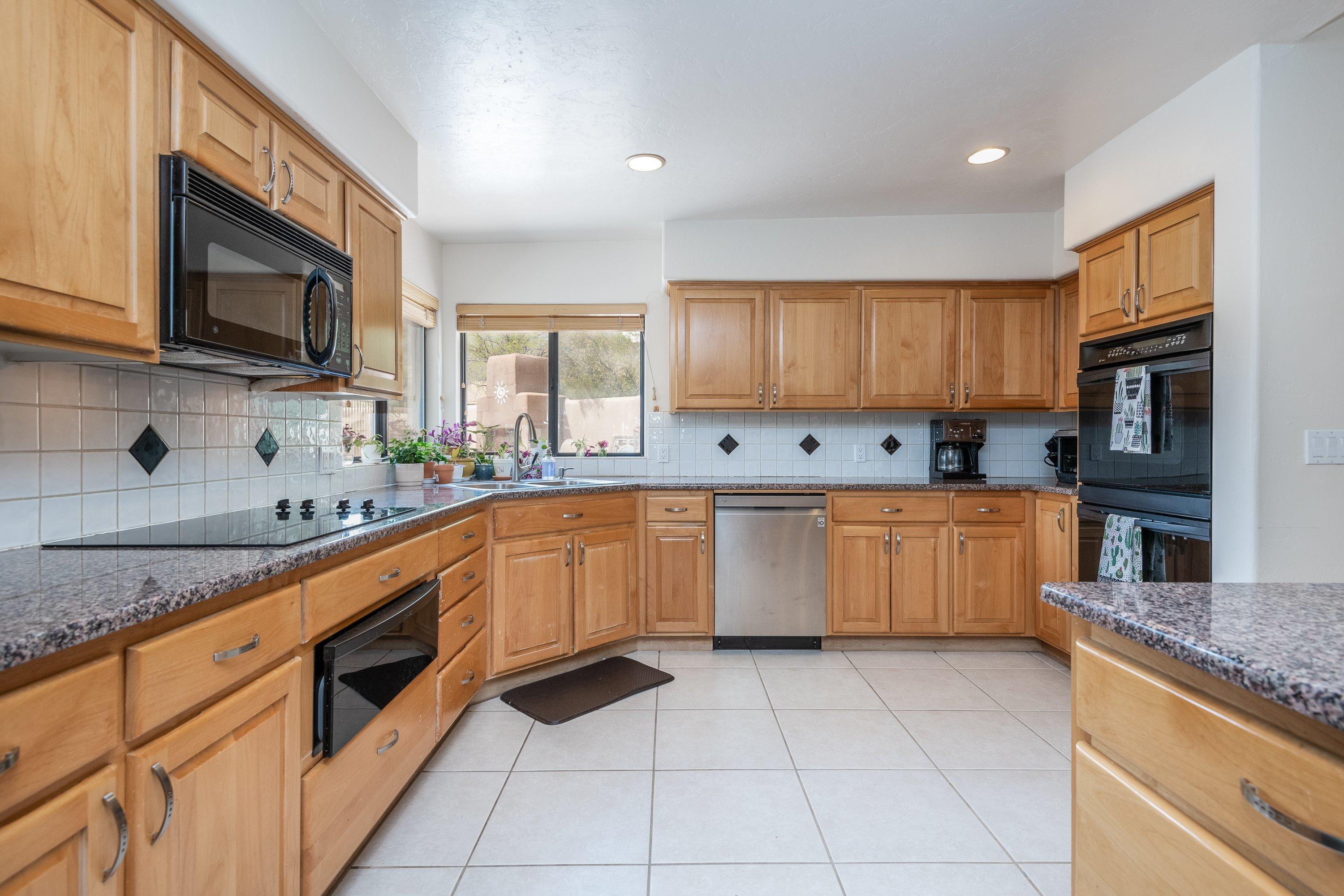 6449 E Paseo Otono
