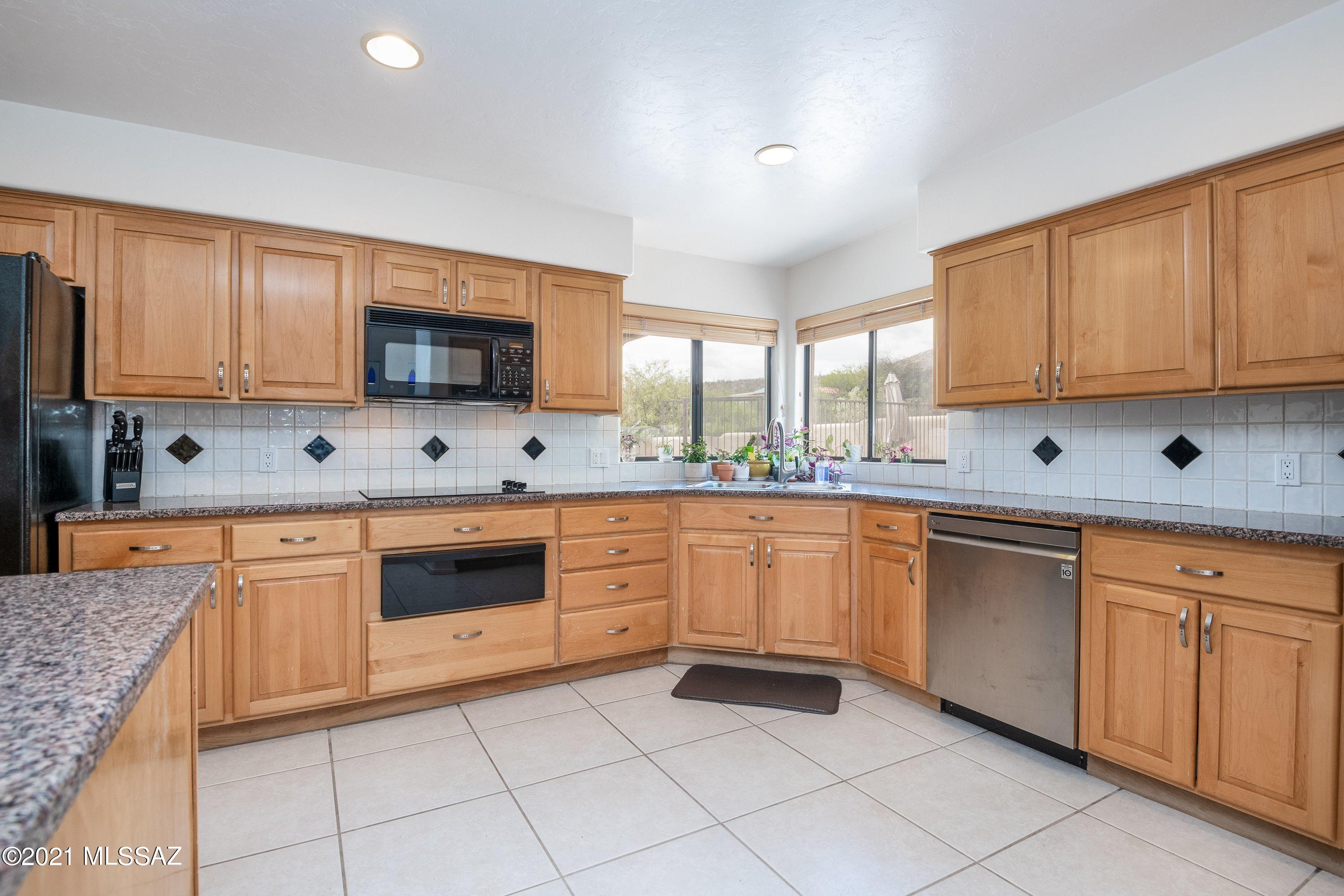 6449 E Paseo Otono